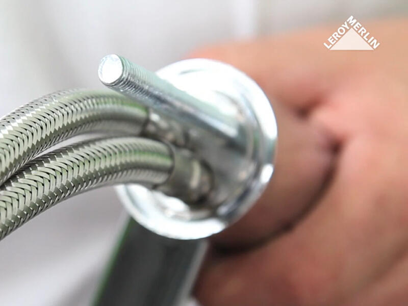 Comment remplacer un robinet mitigeur soi-même ?
