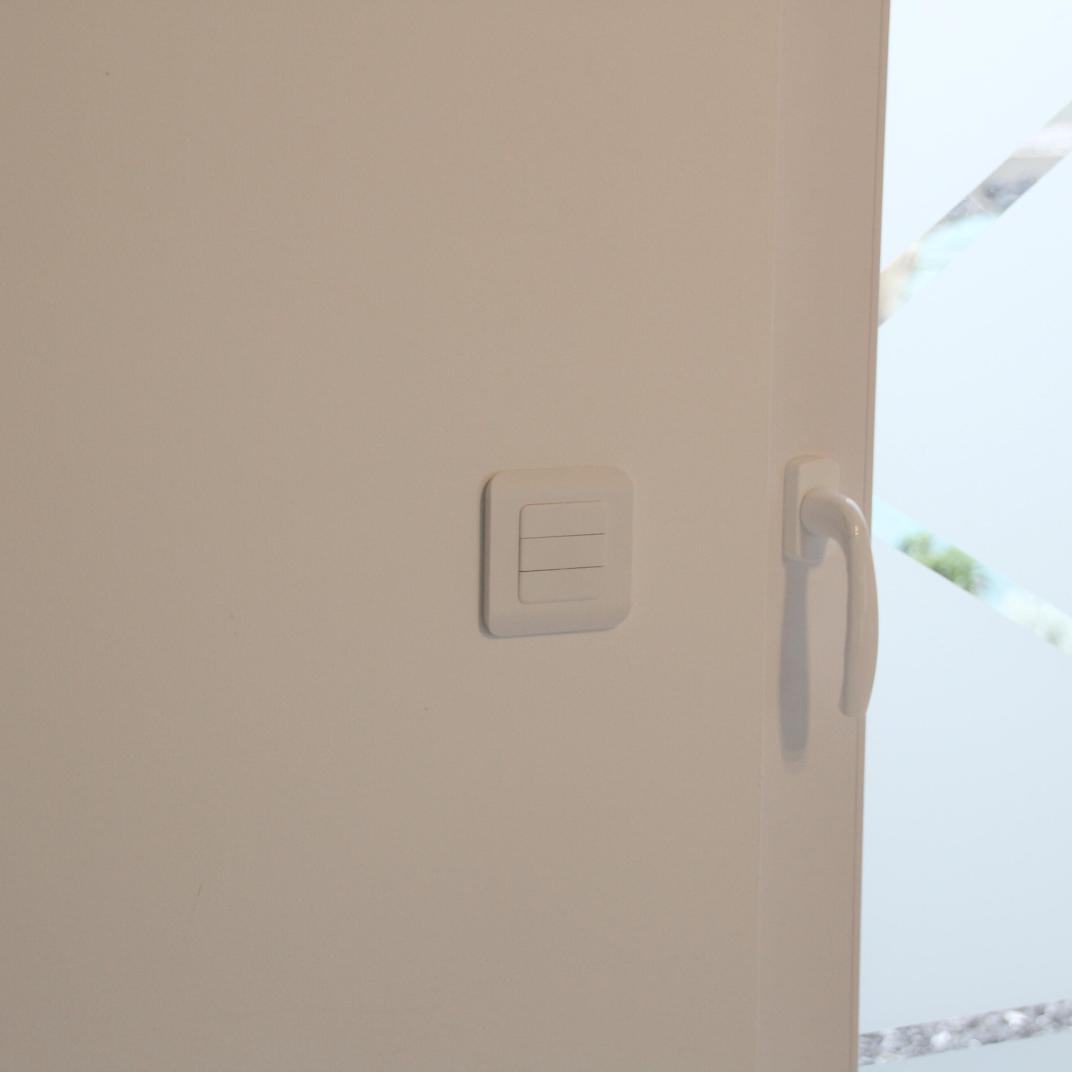 Interrupteur volet roulant connecté blanc  DIO - 6