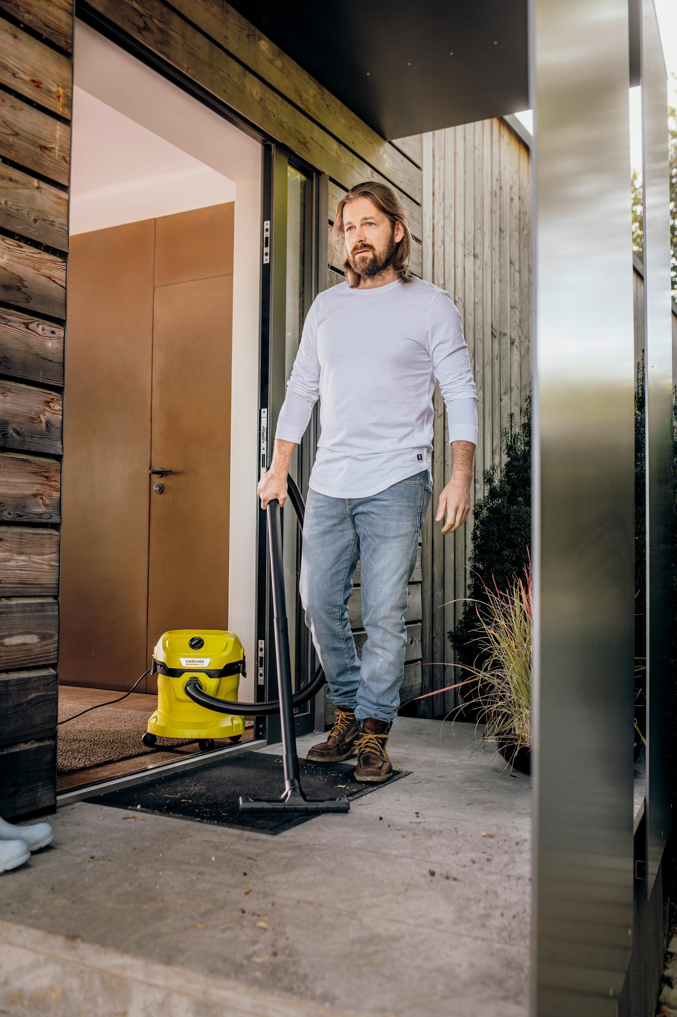 Aspirador sólidos e líquidos 1000 w  Karcher WD 2 PLUS V-12/4/18 - 5