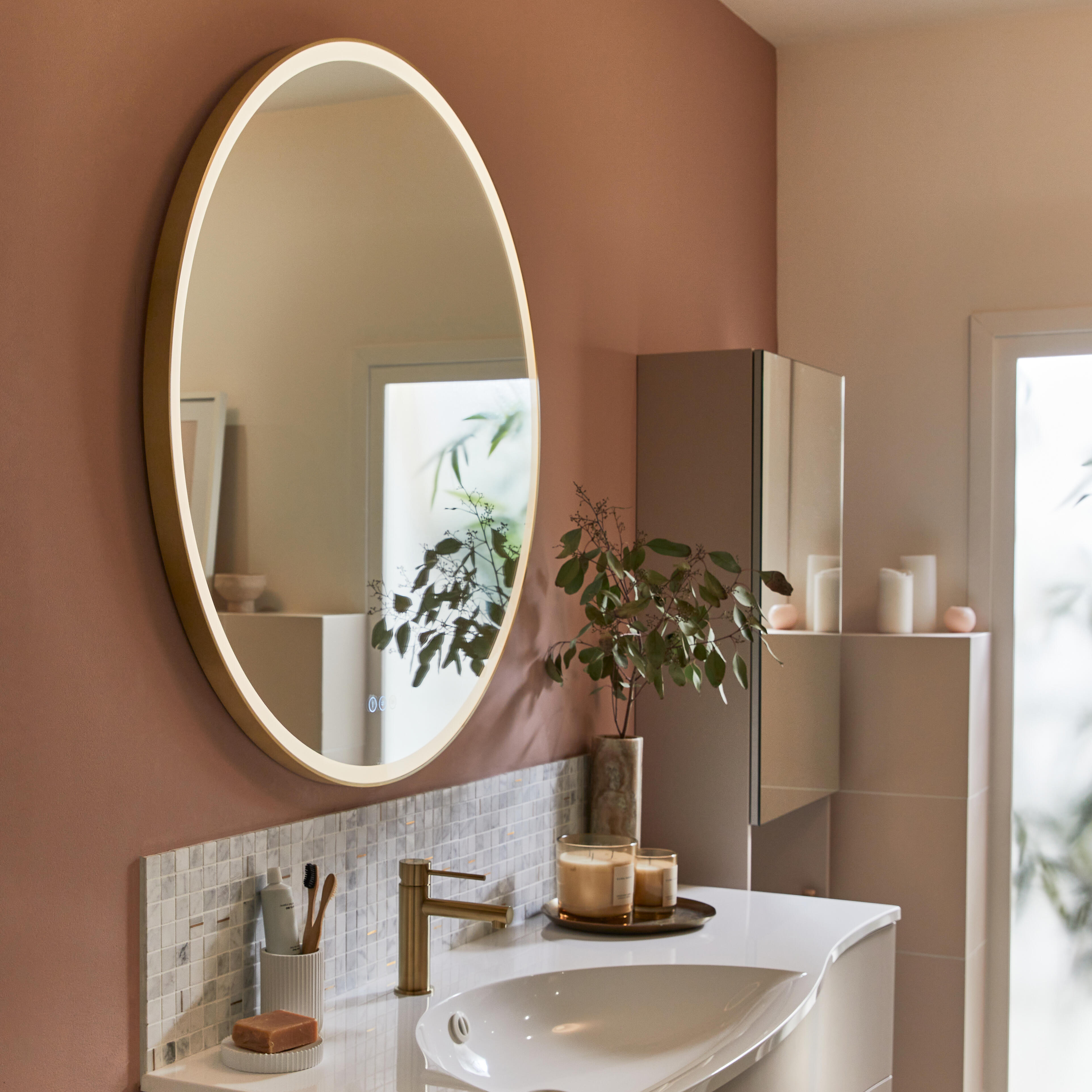 Miroir lumineux antibué rond variation de couleur doré Diam.90 cm Solar - 6