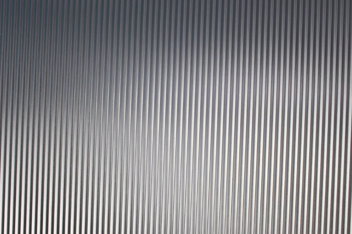 Anello In Titanio Con Inserti In Oro Giallo 18kt ETA116G ZANCAN - Foto 7