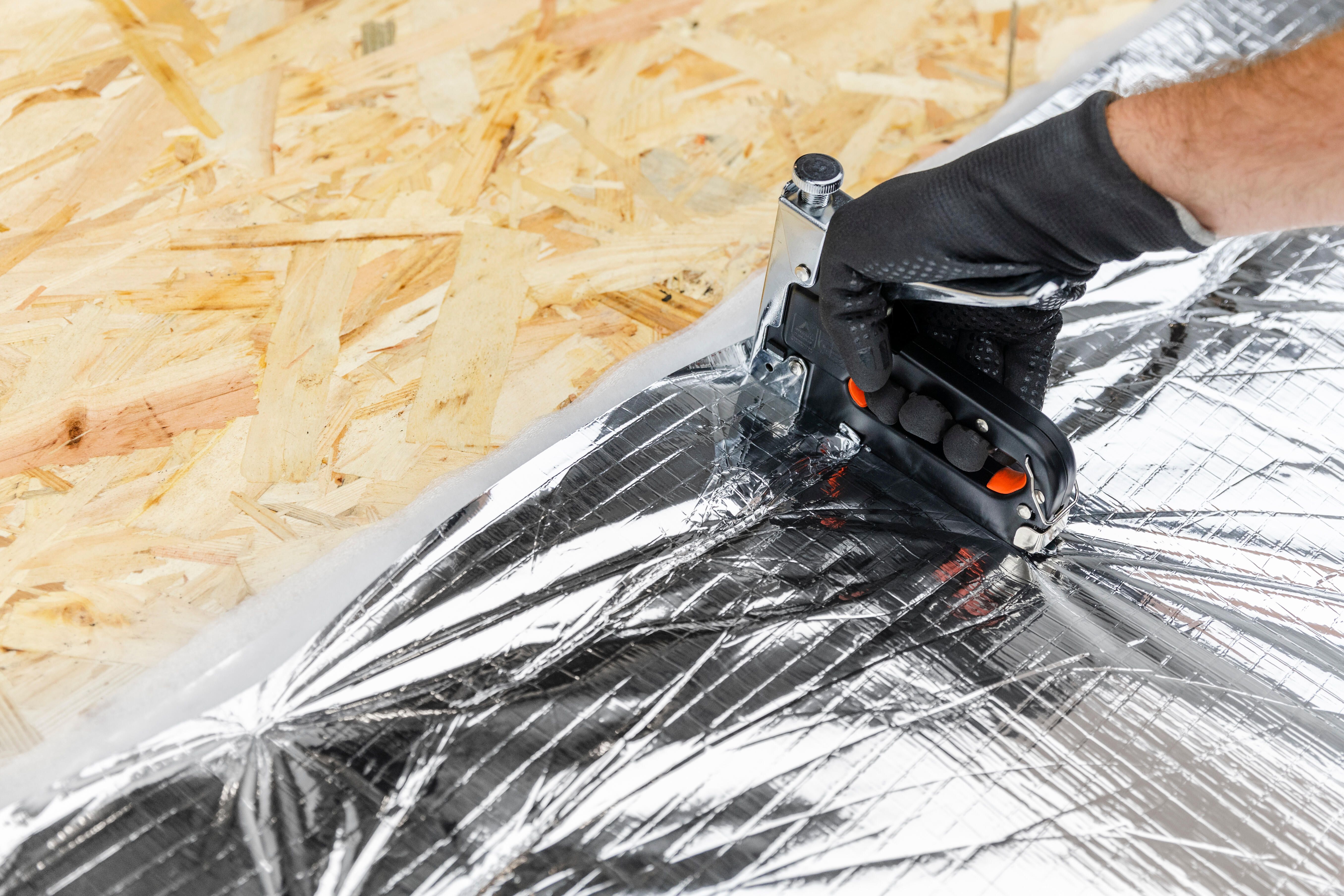 Isolant mince thermoréflecteur HPV TOITURE CONFORT 80 SOPREMA® 1.5x8m, R=3.26 - 2