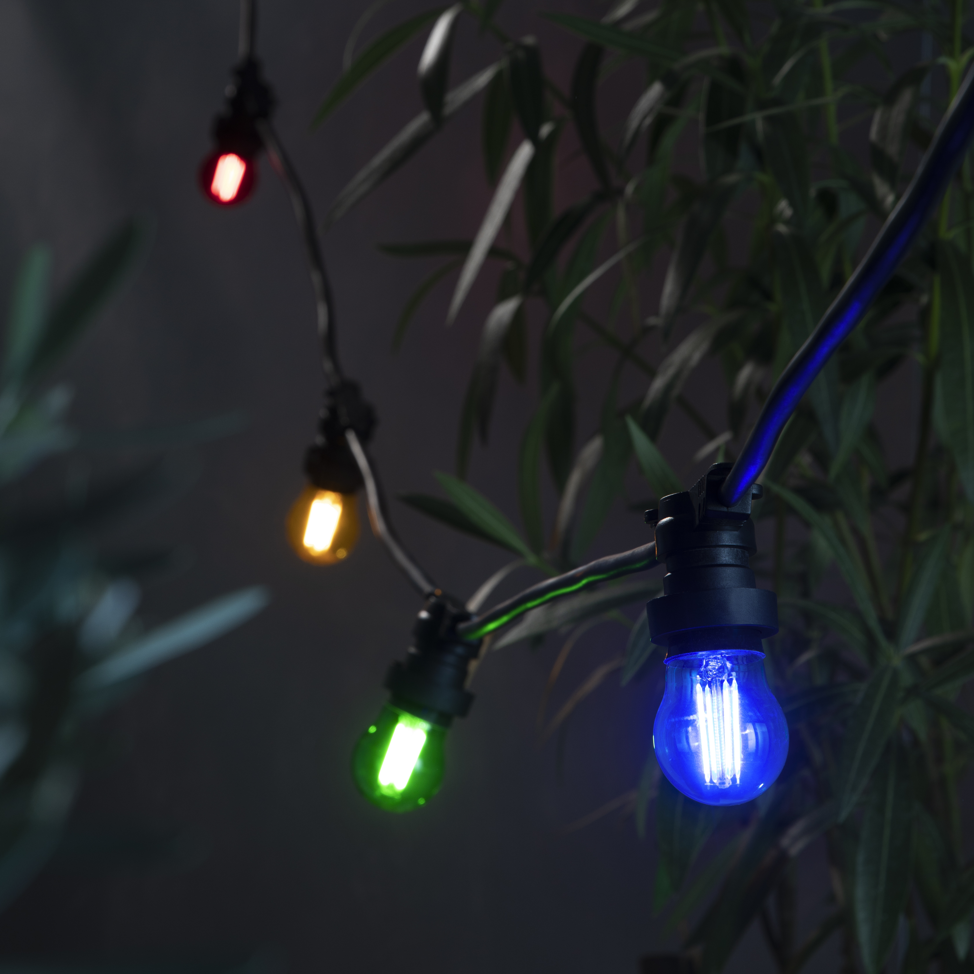 Grinalda Inspire segoya IP44 E27 10L 5m extensível preto - 17