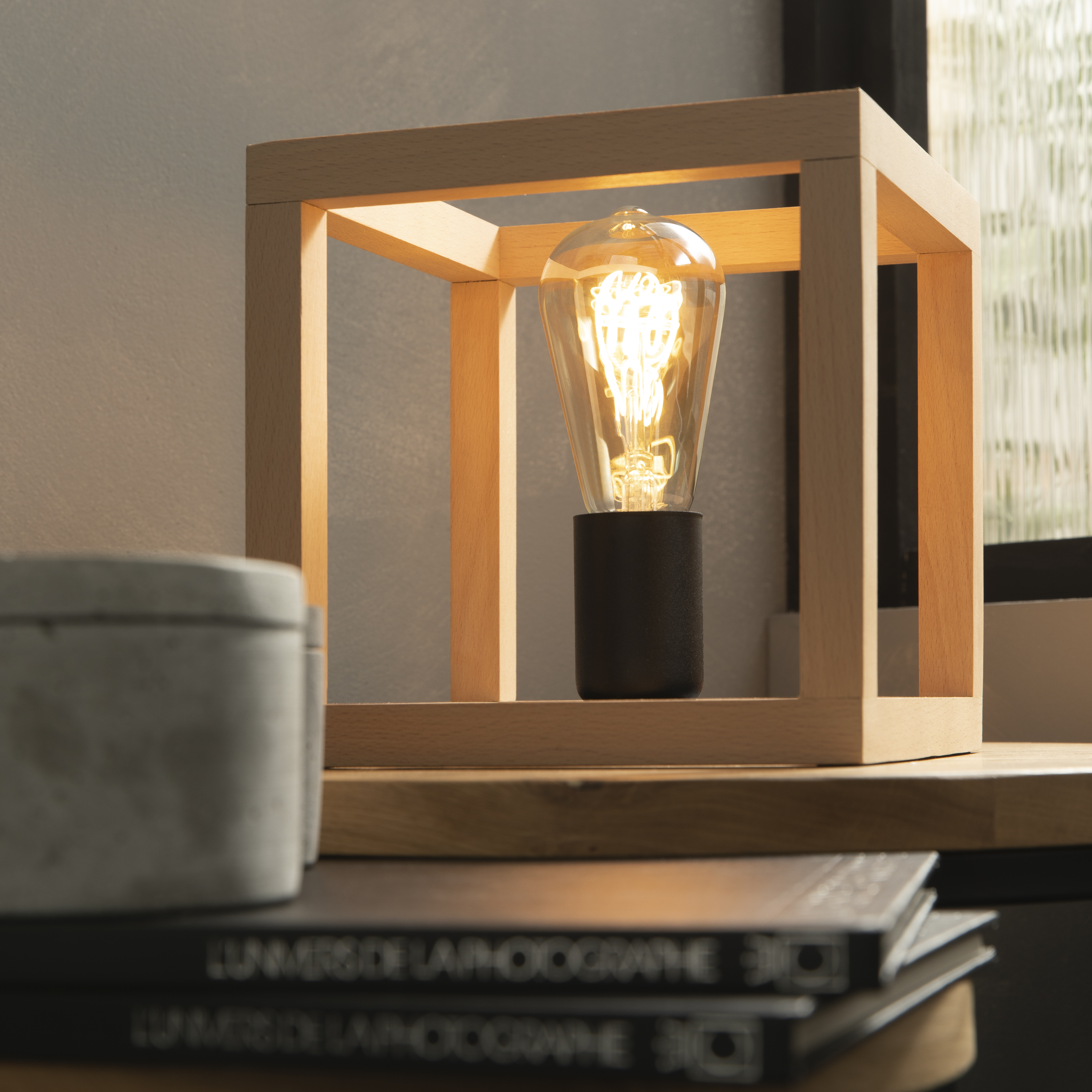 Candeeiro de mesa ELGORT E27 MADEIRO METAL PRETO - 24