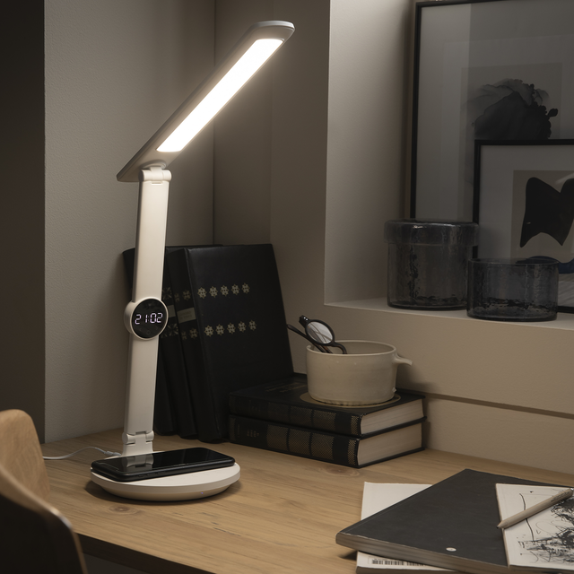 Flexo para escritorio táctil LED Alex plus INSPIRE con estructura blanca CCT 3000K-6500K