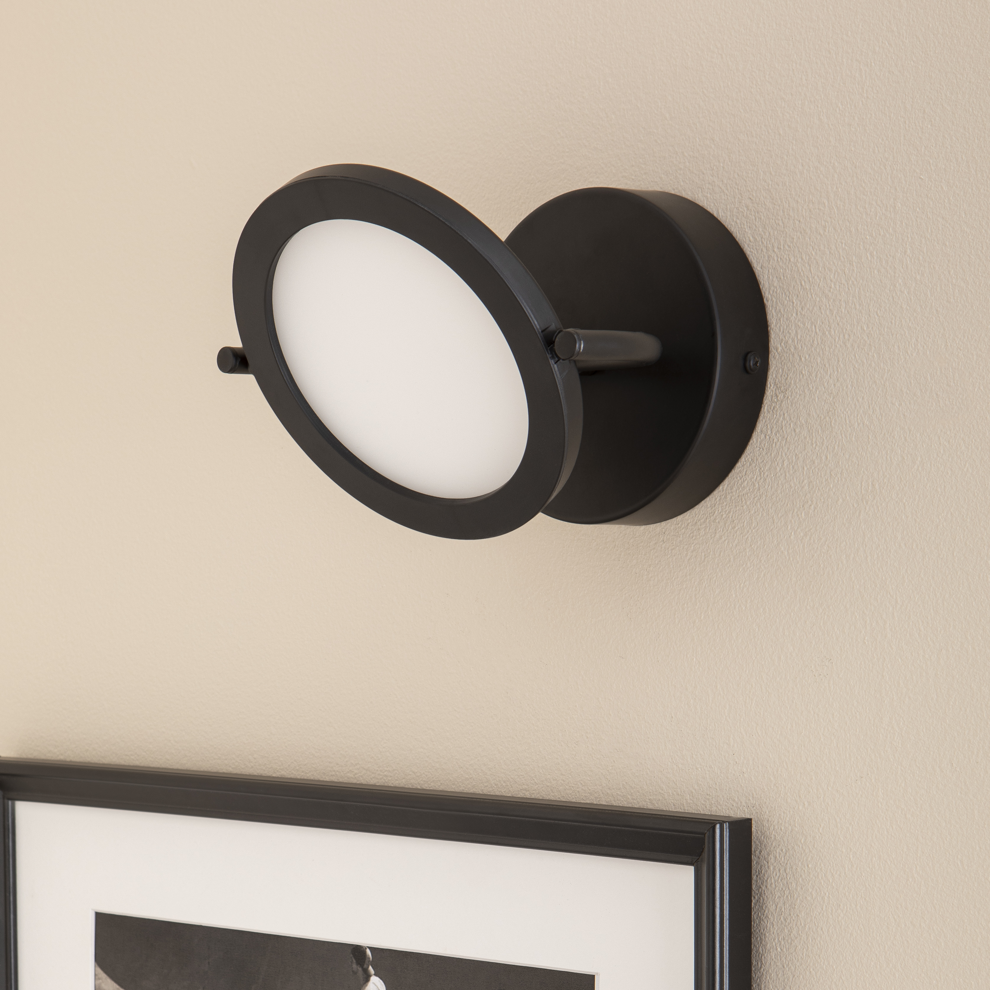 Foco decorativo com lâmpada Diuna Inspire LED 554lm 1 luz pintado preto - 24
