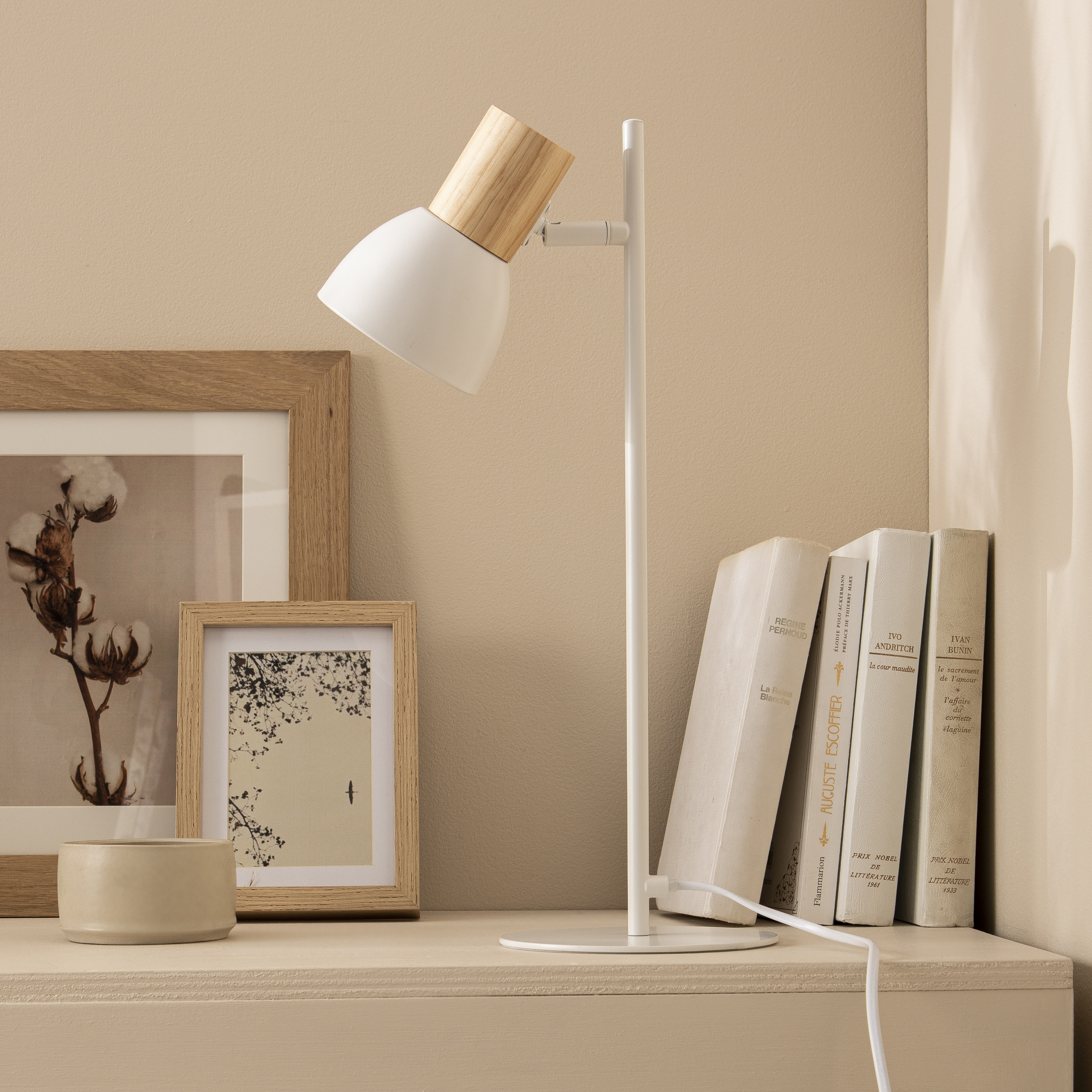 Lampa stołowa Venosa biała E14 Inspire - 7