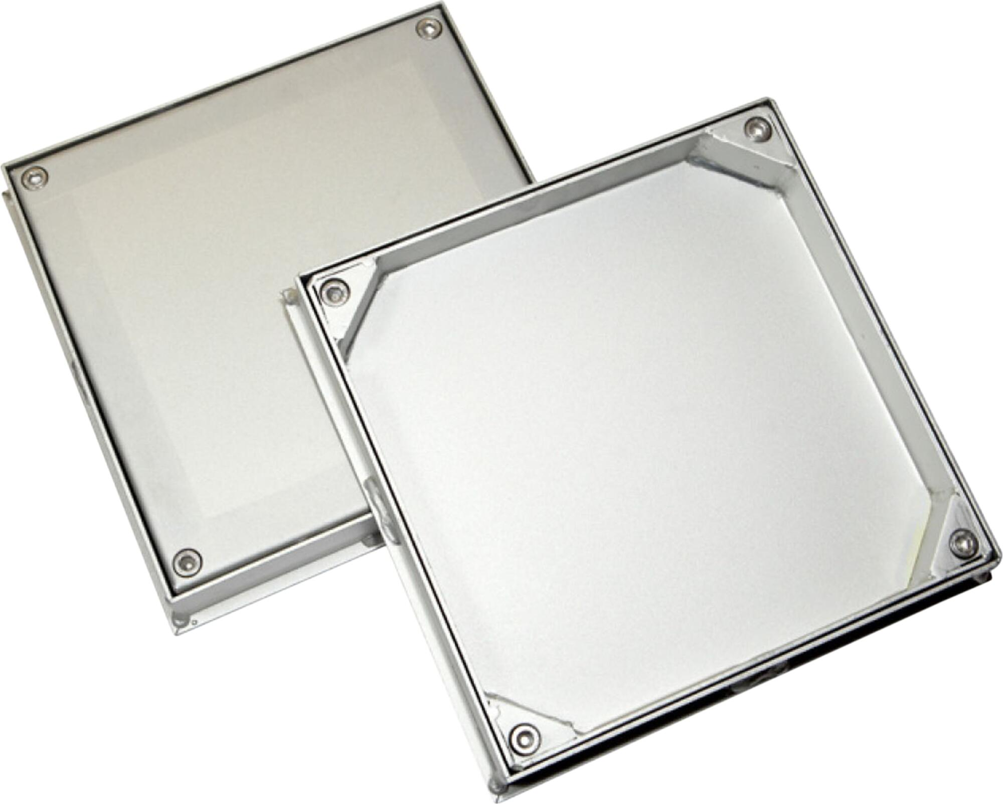 Tapa estanca galvanizada 30x30 cm