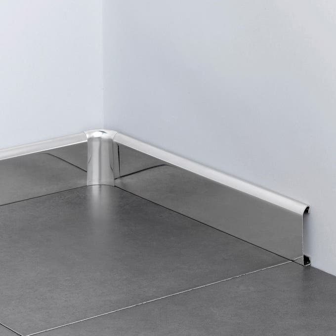 rodapié de aluminio
