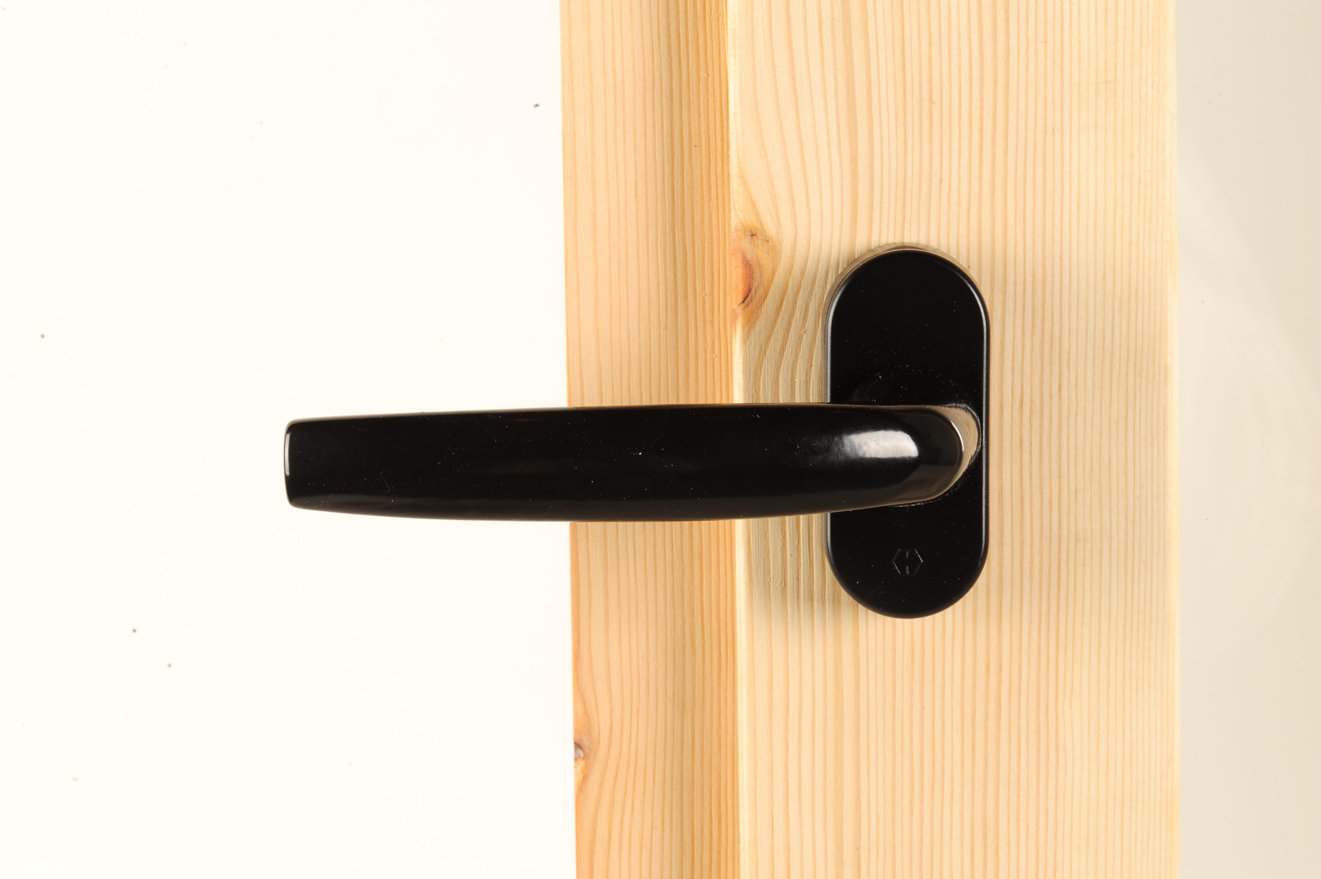 Ventana madera de pino line practicable con postigo de 60x80cm(anchoxalto) - 6