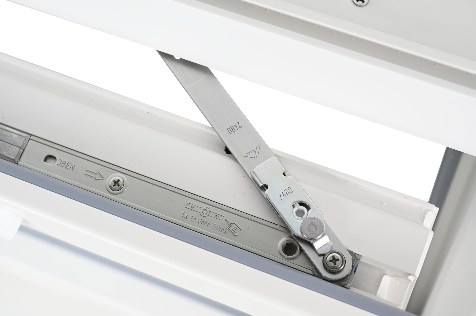 Ventana PVC blanca basculante 60X60 cm - 8