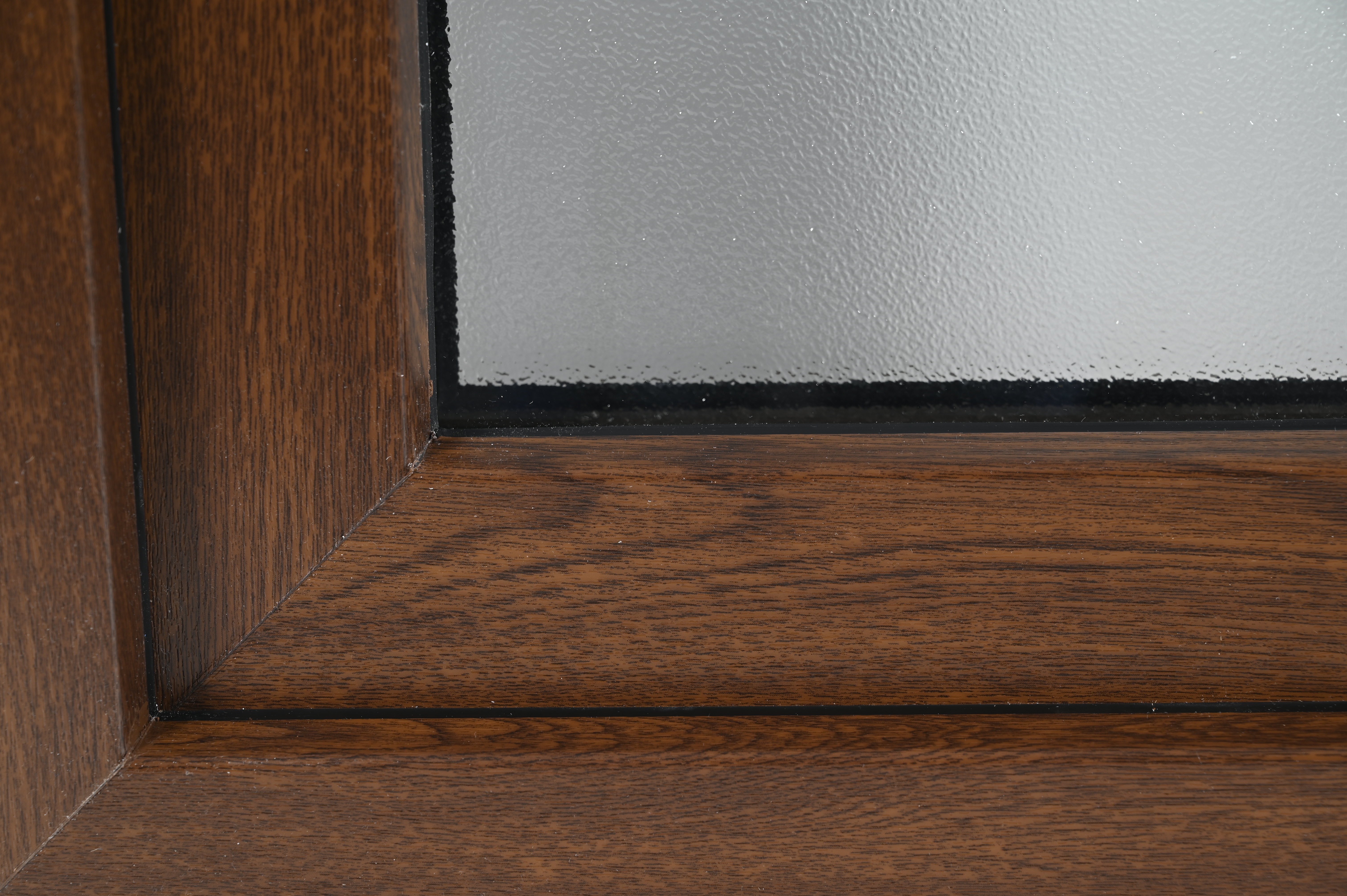 Ventana PVC ISOXA nogal basculante 55X55 cm - 6