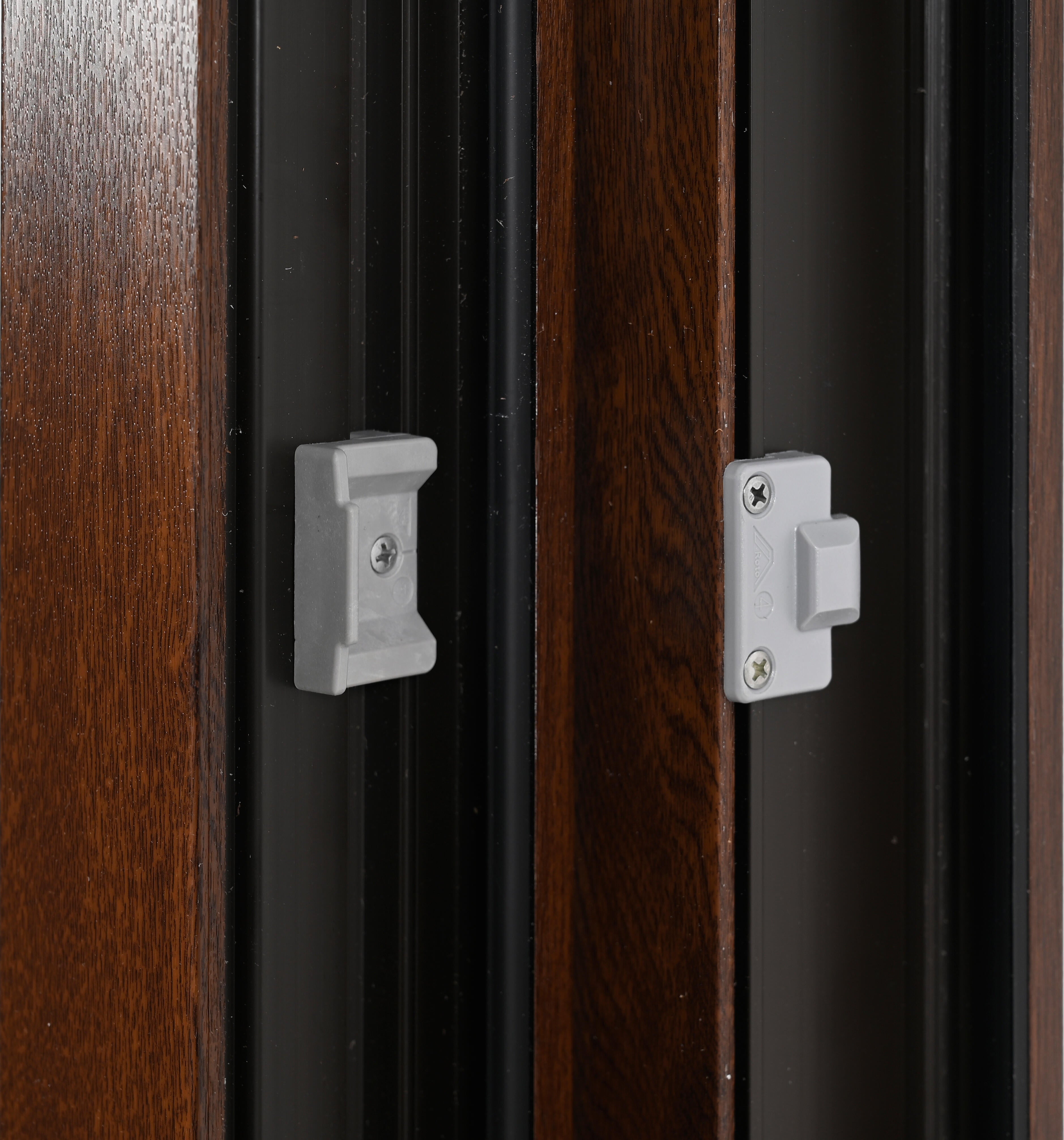 Ventana PVC nogal oscilobatiente 100X100 cm - 8