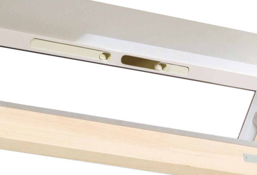 Janela de sótão manual FAKRO PRIMO BASCULANTE 78X98CM (COM RUFO) - 3