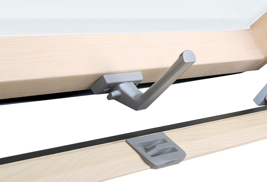 Janela de sótão manual FAKRO PRIMO BASCULANTE 78X98CM (COM RUFO) - 5