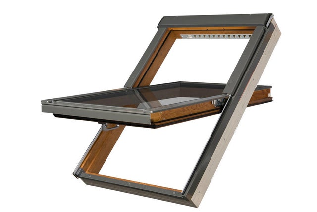 Janela de sótão manual FAKRO BASCULANTE PVC CARVALHO PTP-VU3 55X98CM