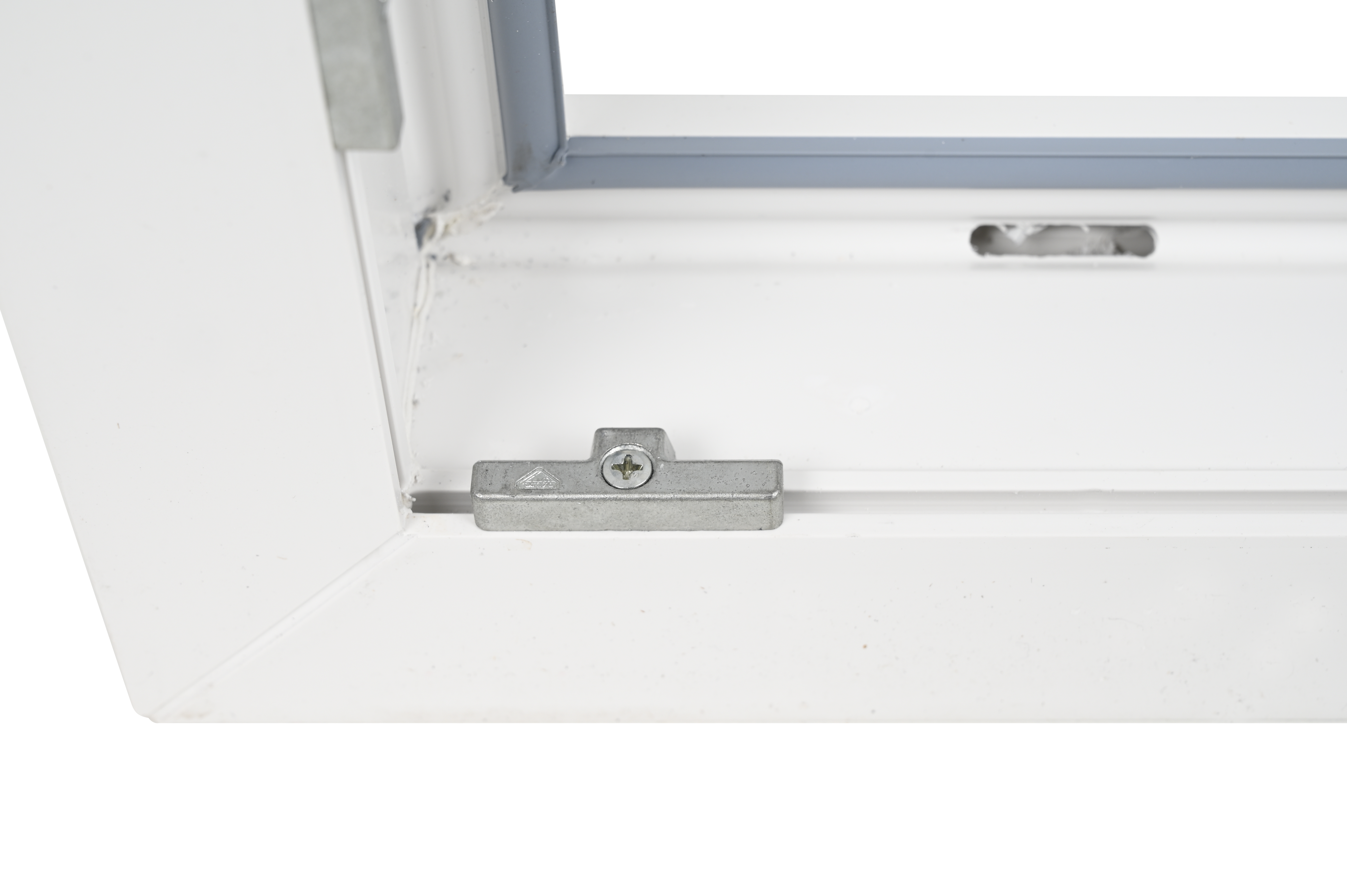 Ventana PVC blanca oscilobatiente con persiana de 75X125 cm - 10