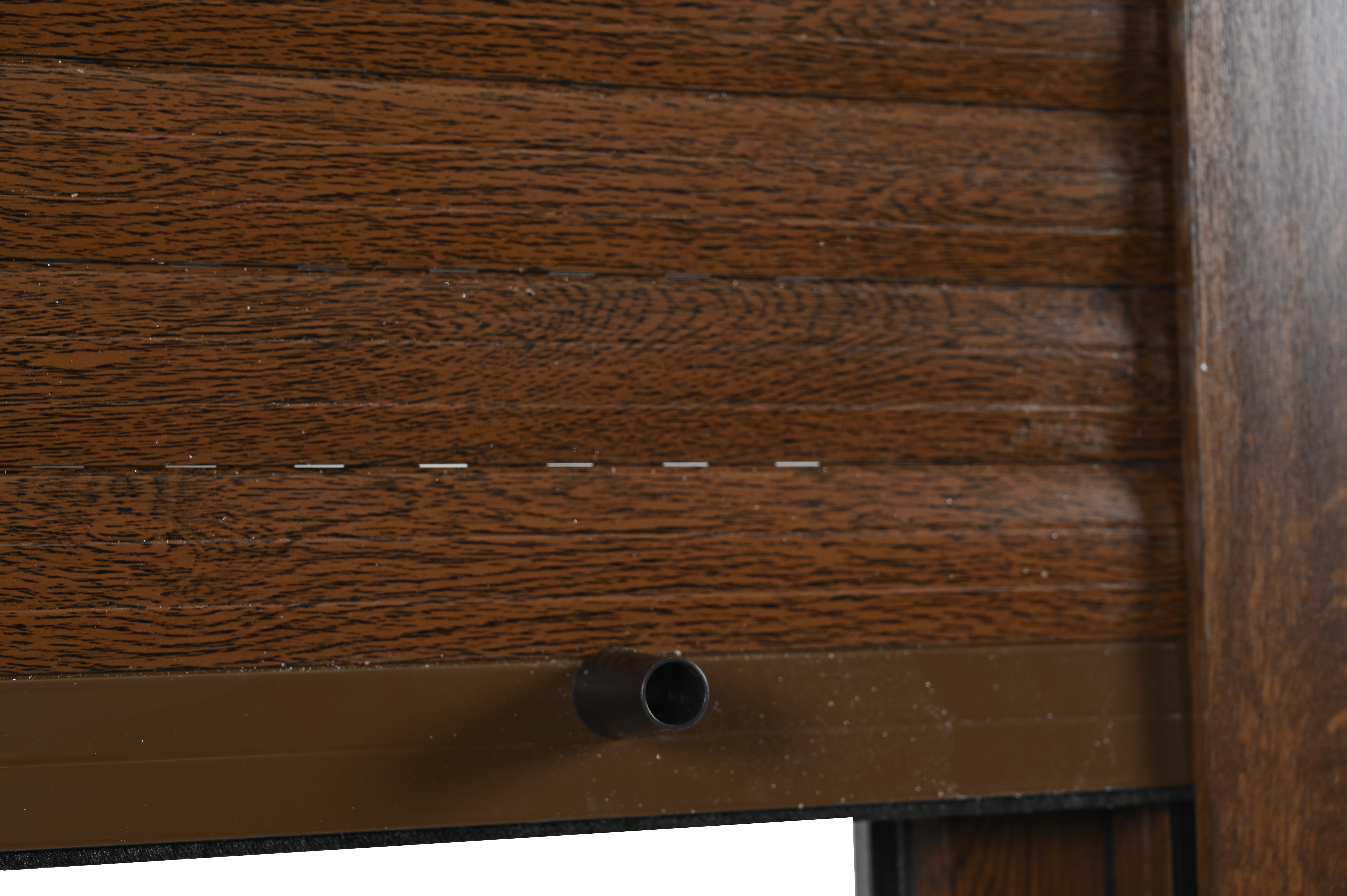 Ventana PVC ISOXA nogal oscilobatiente con persiana de 100X119 cm - 17