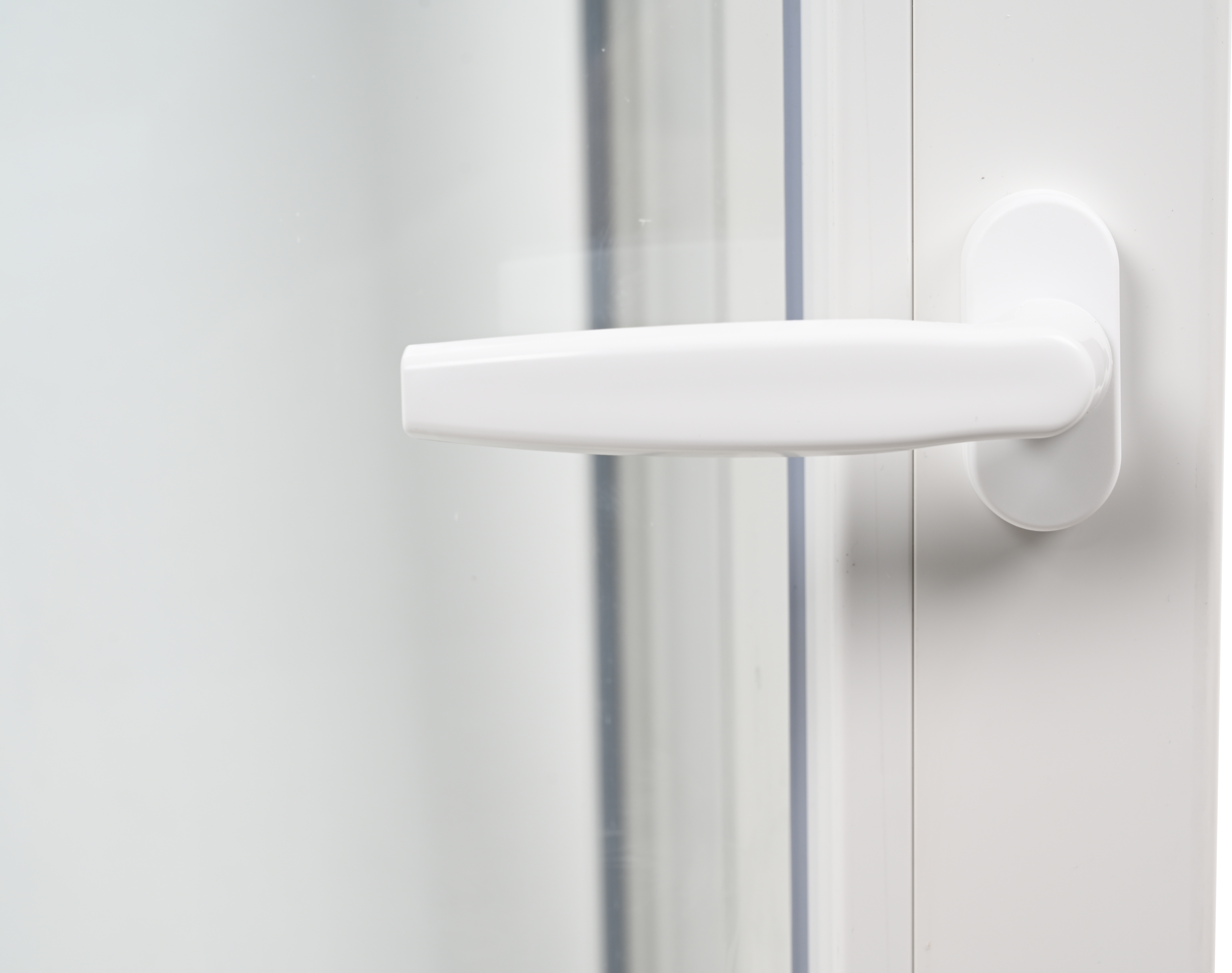 Balconera PVC blanca practicable con cerradura 90X200 cm - 9