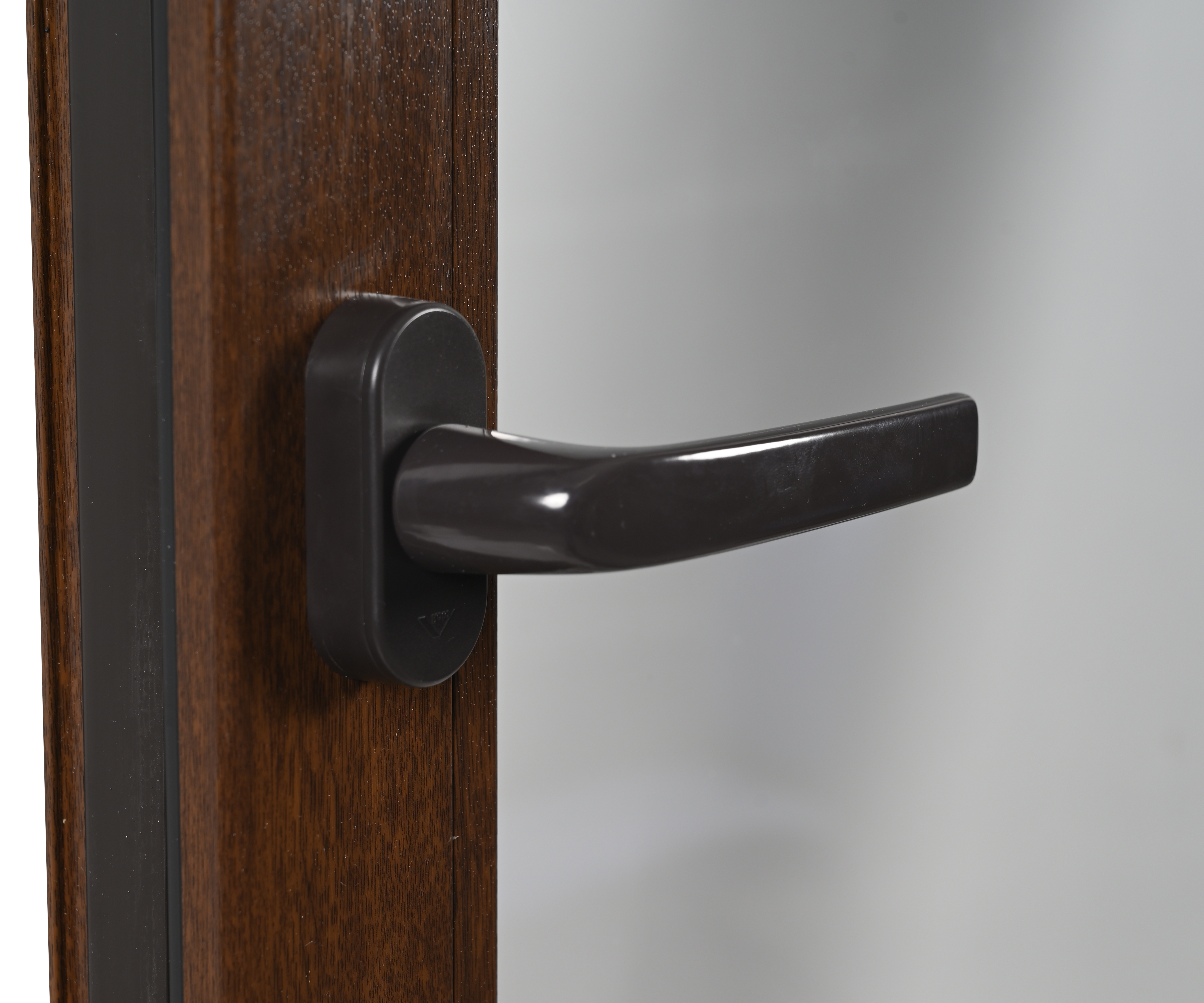 Balconera PVC ISOXA nogal oscilobatiente 85X210 cm - 14