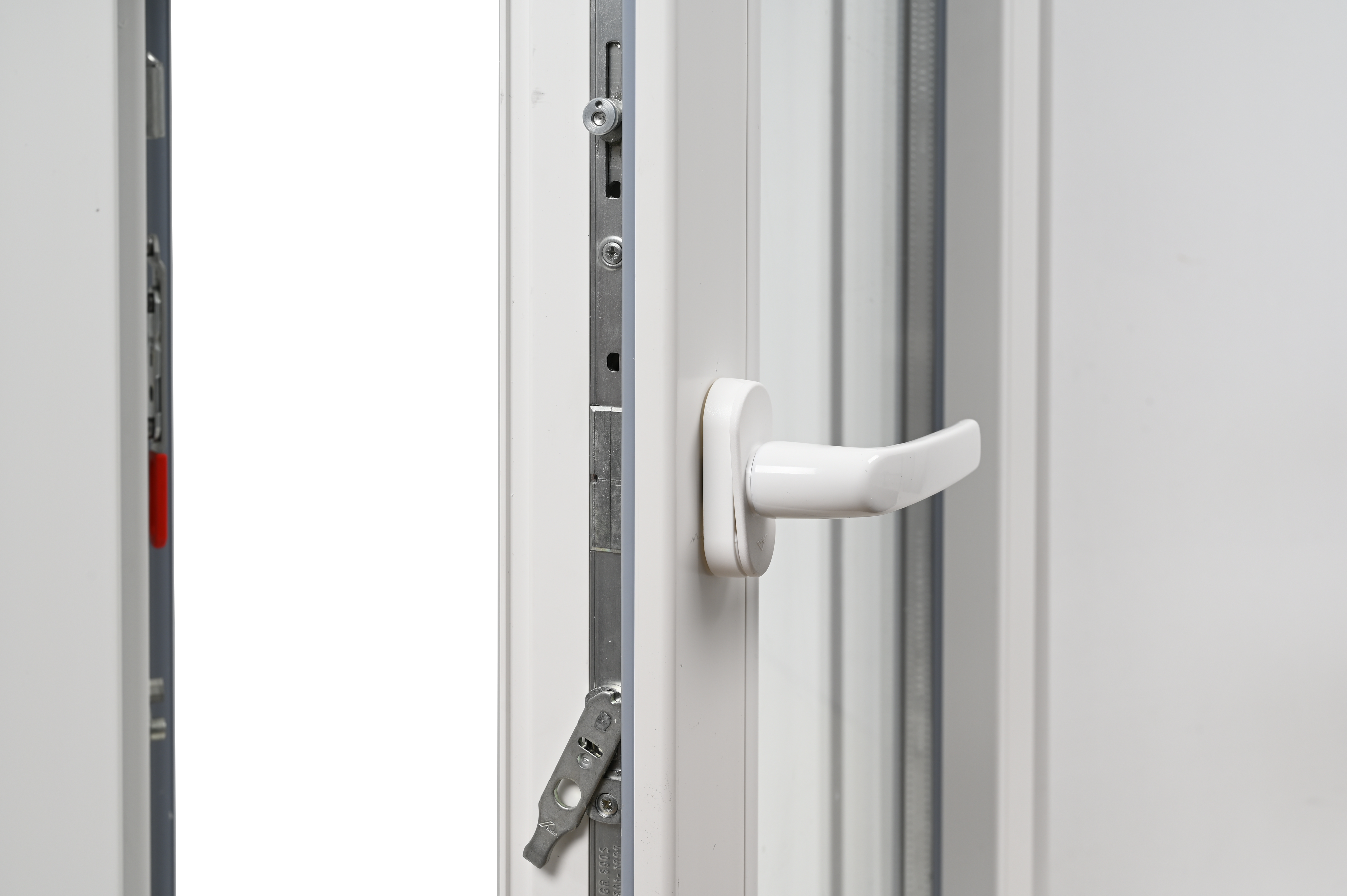 Ventana PVC ISOXA blanca oscilobatiente con persiana y guía de 100X119 cm - 6