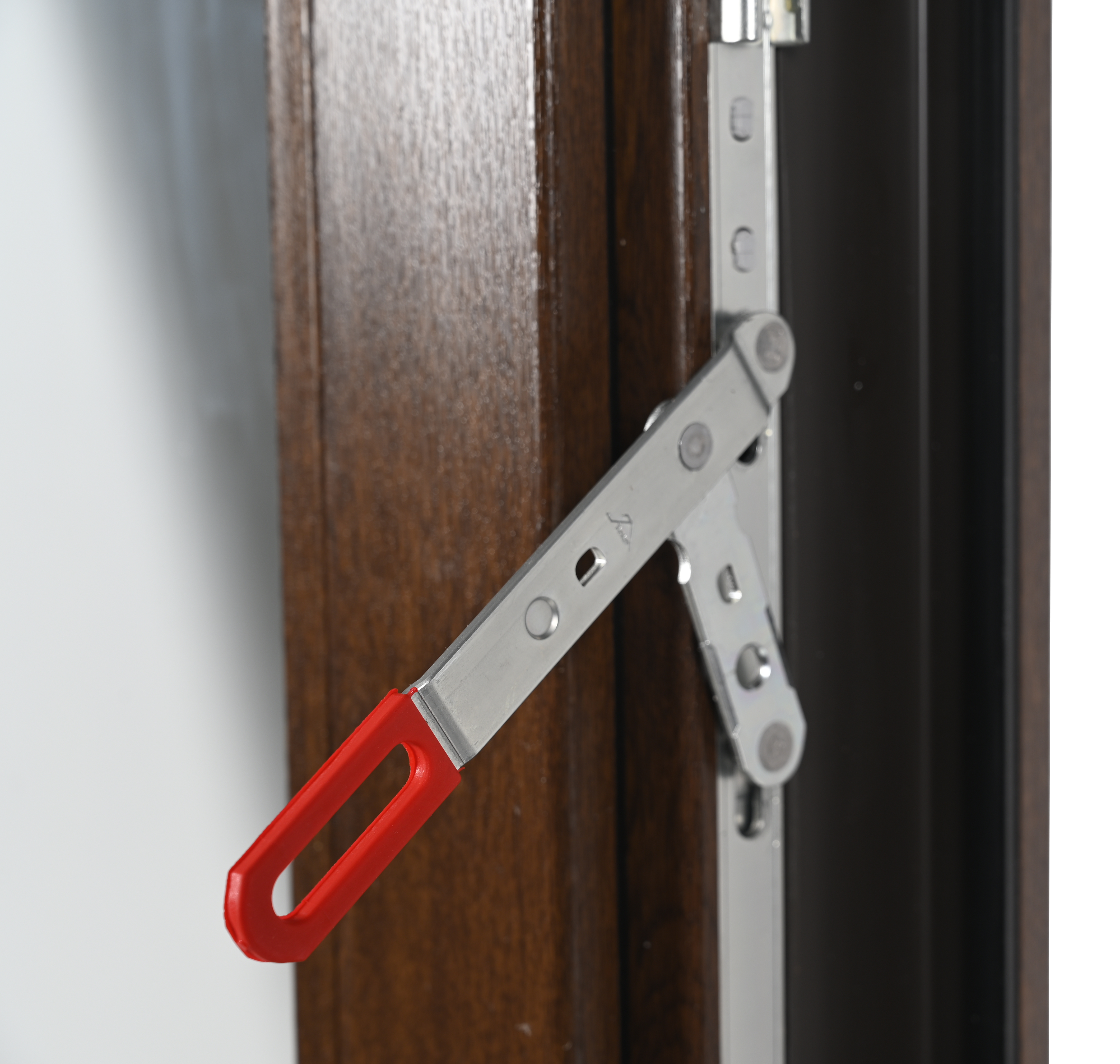 Ventana PVC ISOXA nogal oscilobatiente con persiana de 100X119 cm - 6