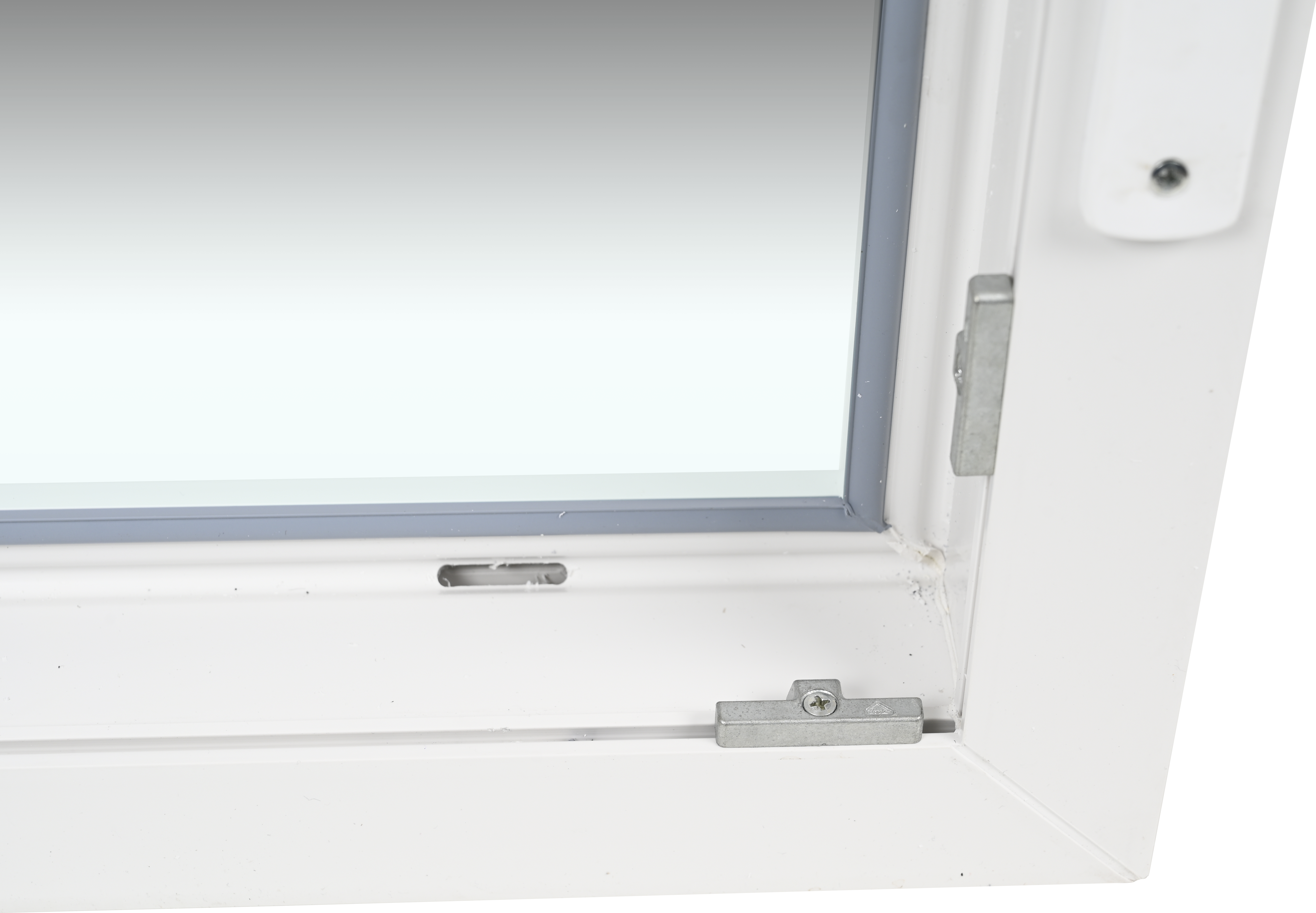 Balconera PVC blanca practicable con cerradura 90X200 cm - 4