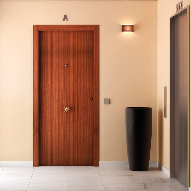 Puerta de entrada blindada serie 3P liso sapelly / interior liso  sapelly apertura izquierda 205x86cm