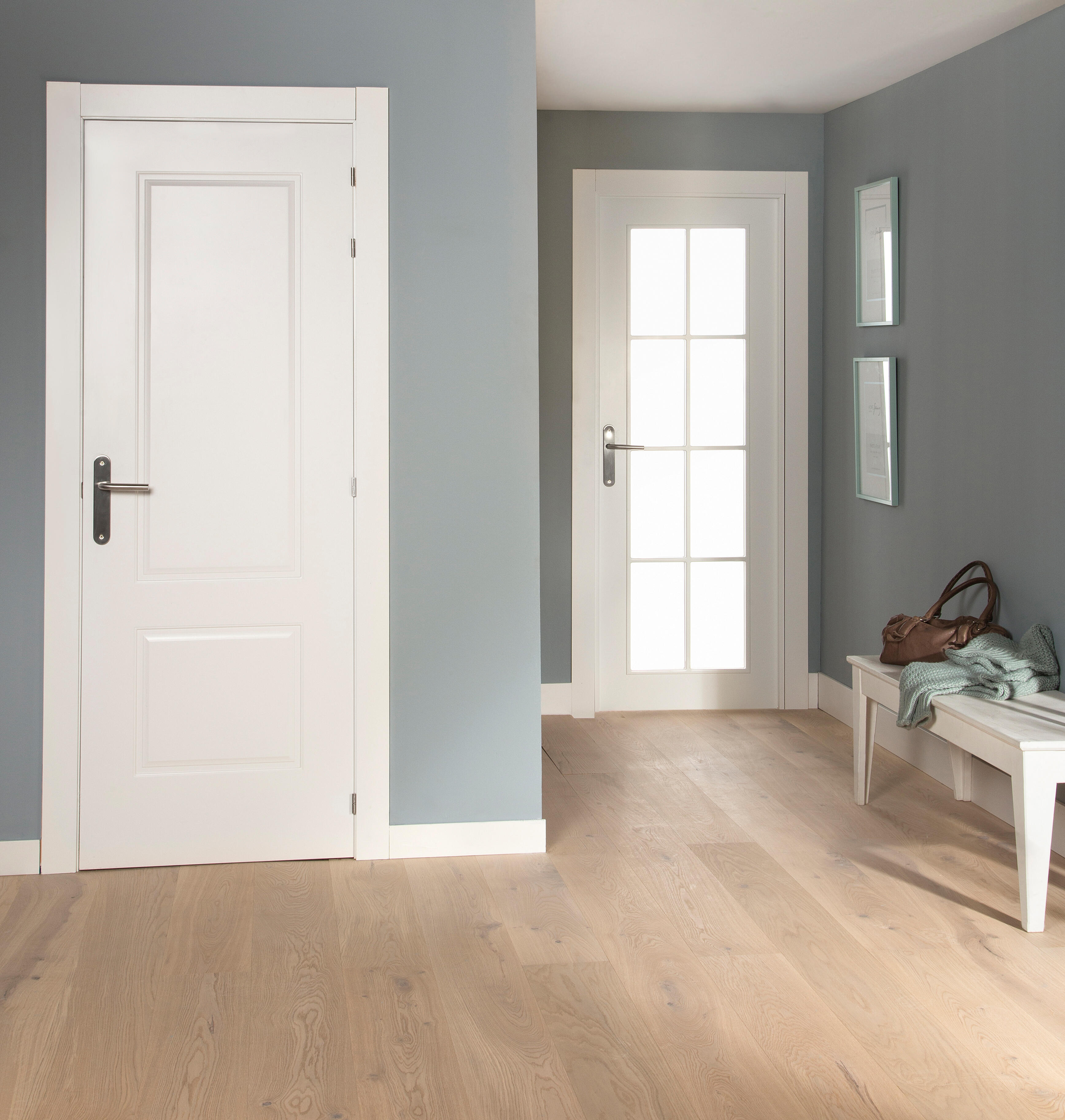 Puerta de interior abatible vidriera con cristal incluido maciza acabado lacado Line Plus Marsella Blanco apertura derecha cerco de 9x3 anchura 72.5 cm - 4