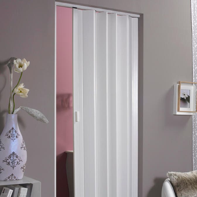 Compuerta extensible de pvc blanco