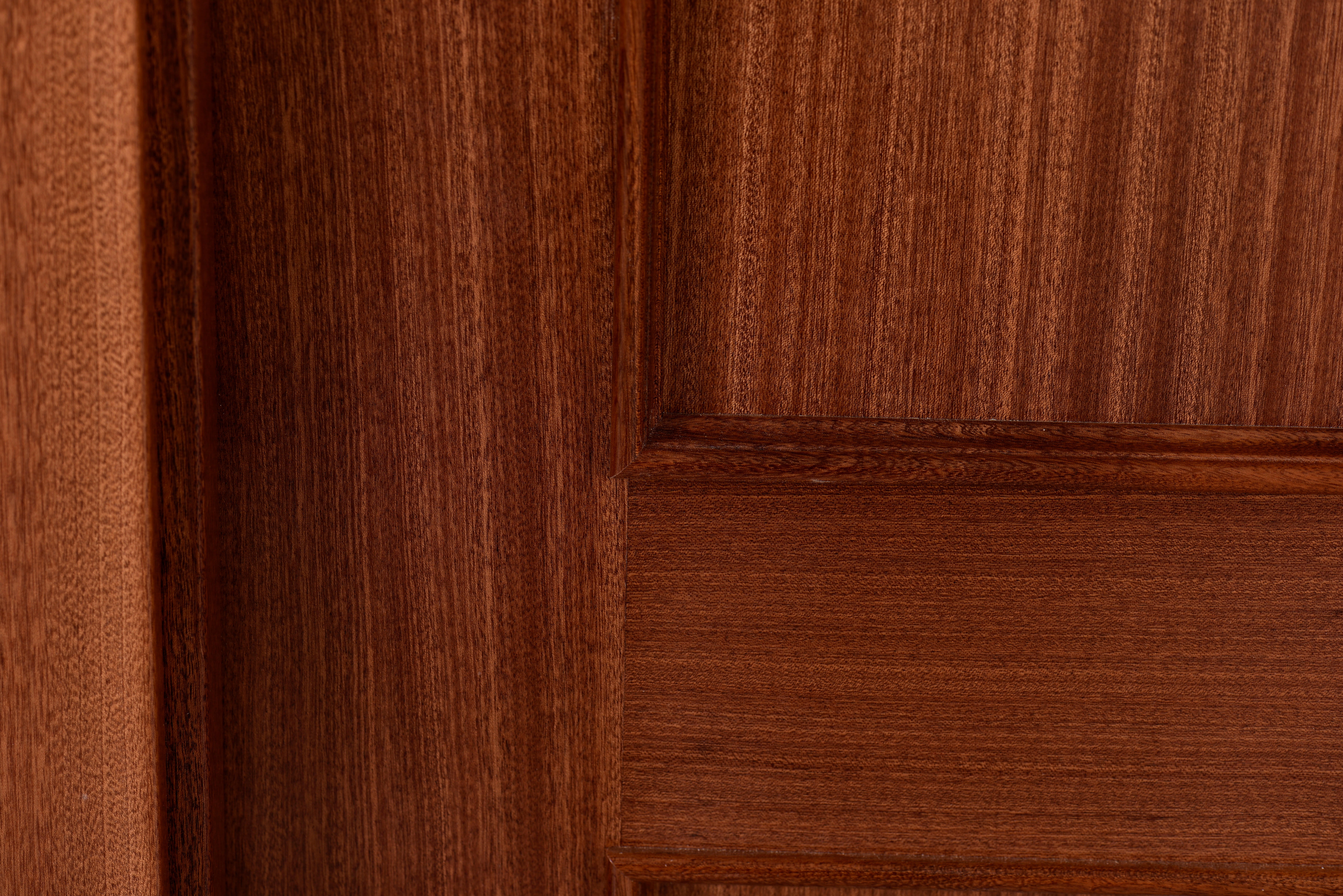 Puerta de interior abatible ciega maciza barnizada Line Plus Atenas sapelly apertura derecha cerco de 7x3 anchura 82.5cm - 10