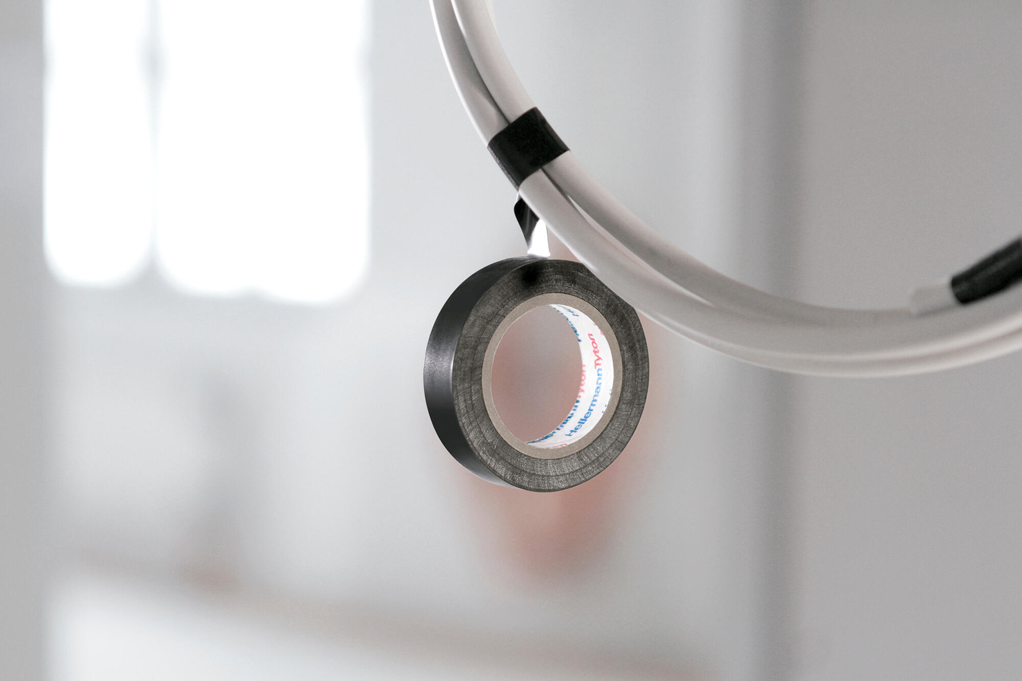 Fita isoladora 15MM 10M PRETA - 5