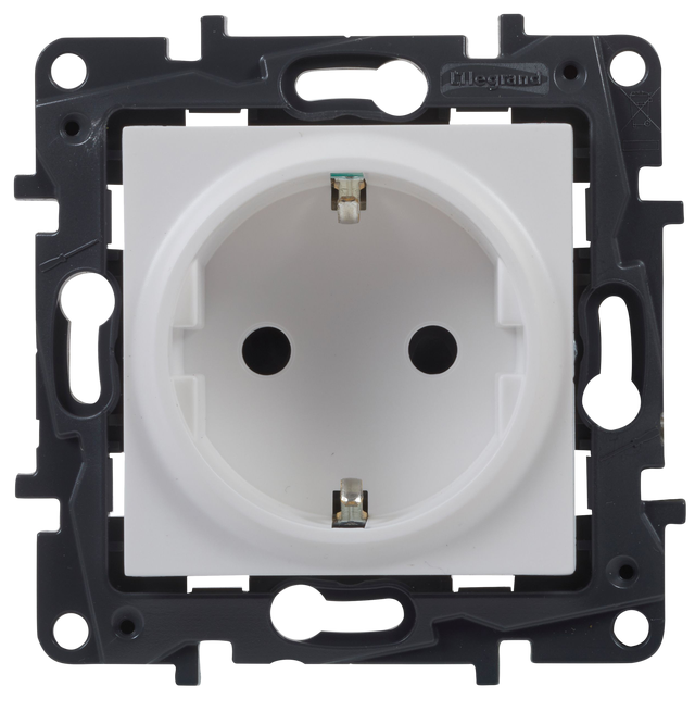 Tomada 2p+t NILOÉ step branco