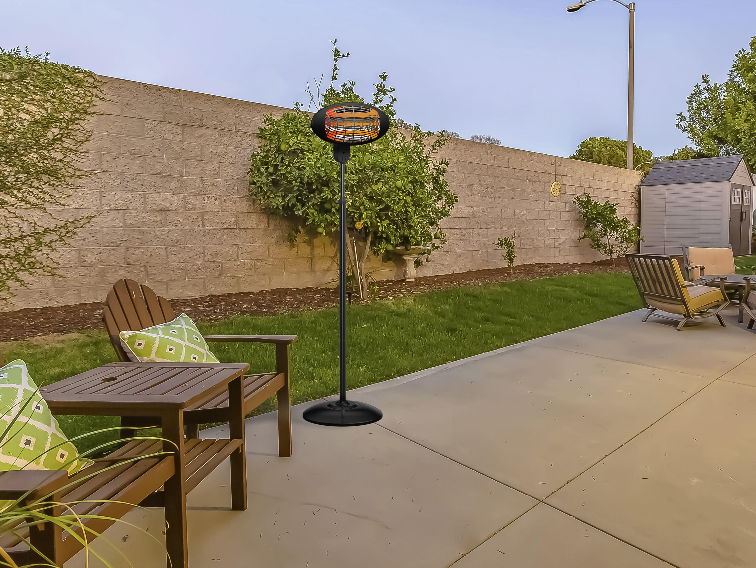 Estufa de exterior con pie purline heaty calienta hasta 25m2 2000w