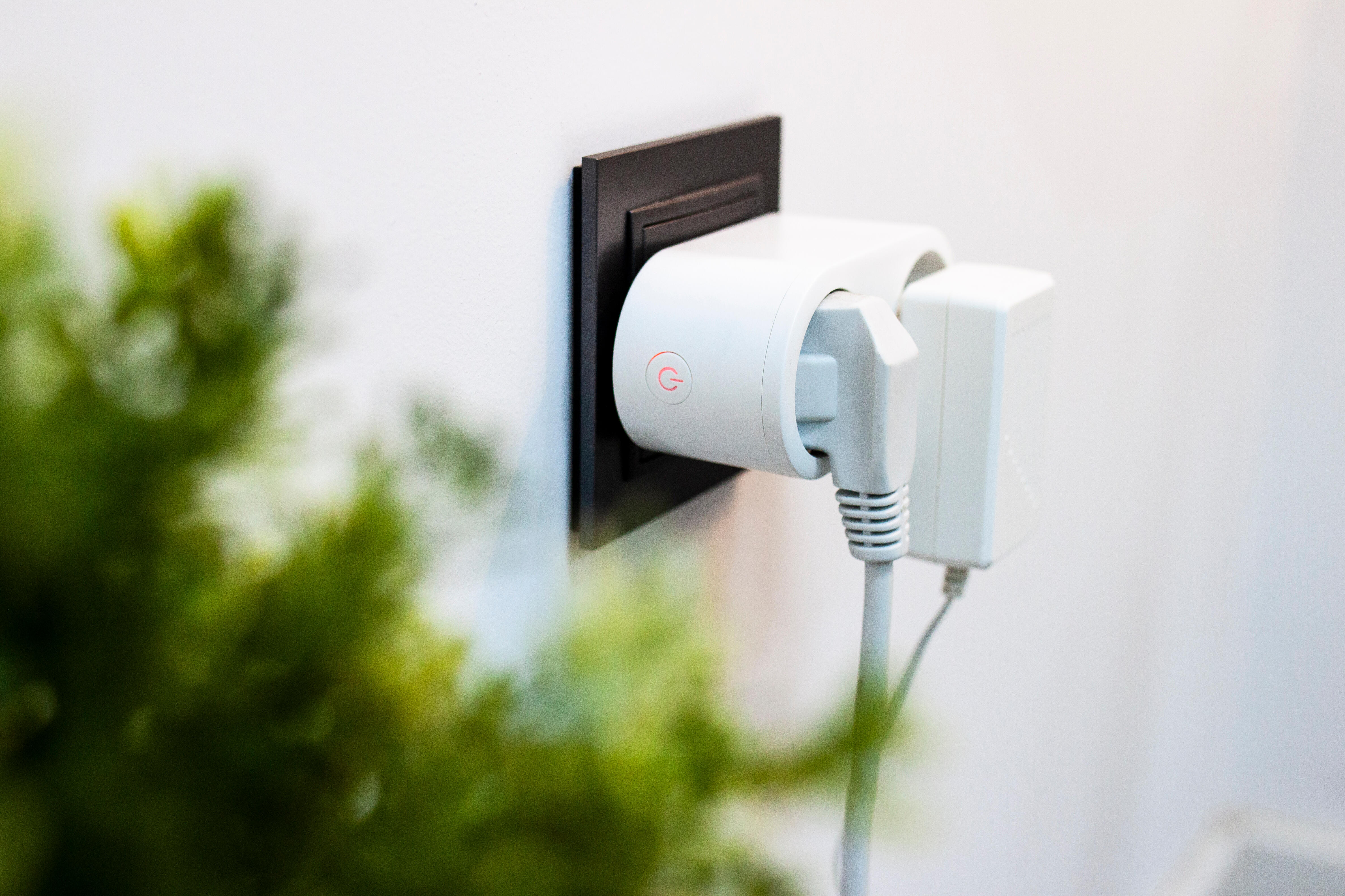 Tomada dupla wifi ENERGEEKS 16A - 8