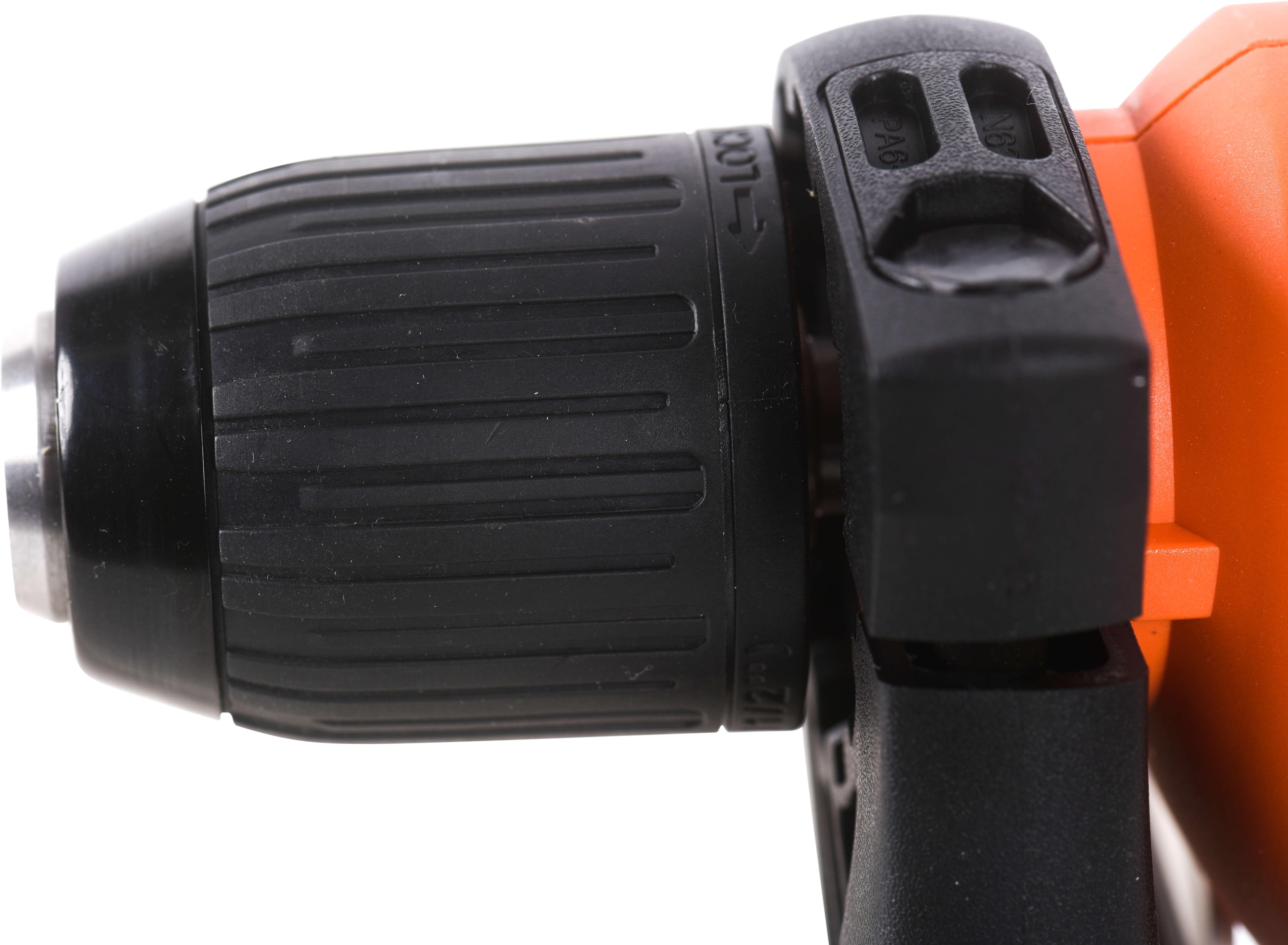 Berbequim com fio percutor 710 W + mala  Black + Decker BEH710K-QS - 9