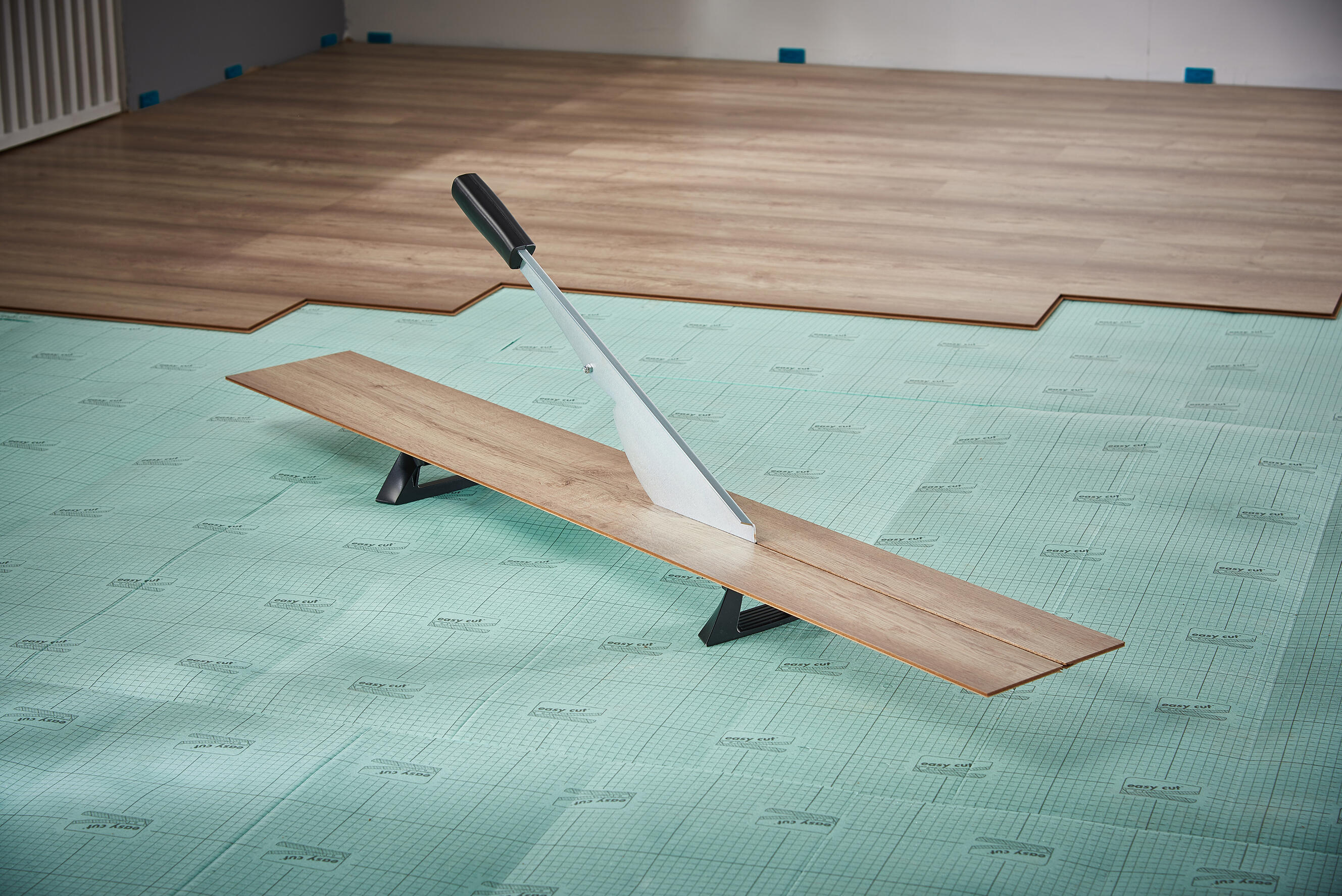 Guilhotina corte lâminado wolfcraft lc600 - 9