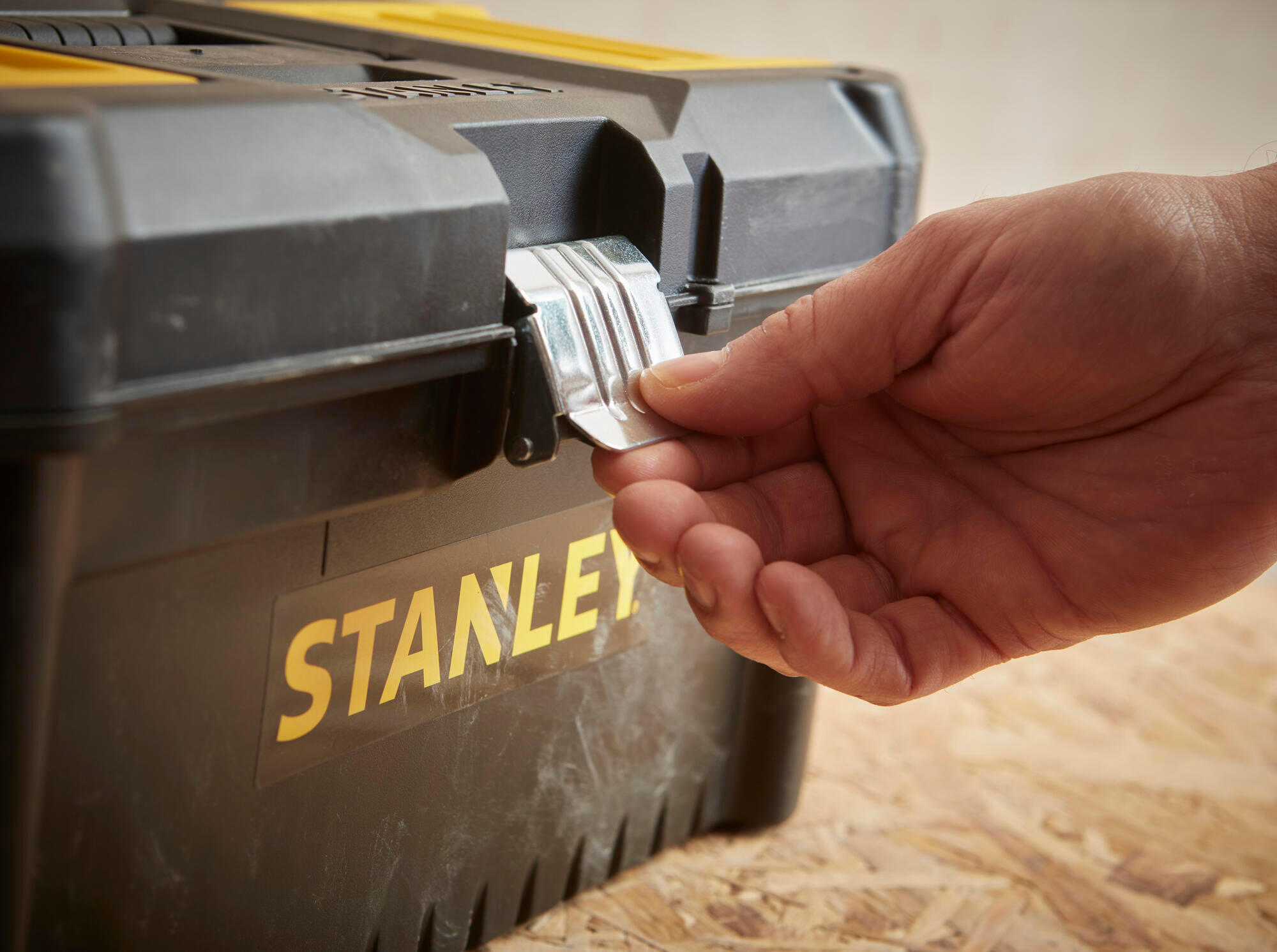 Caja de herramientas de plástico 41 cm - 9