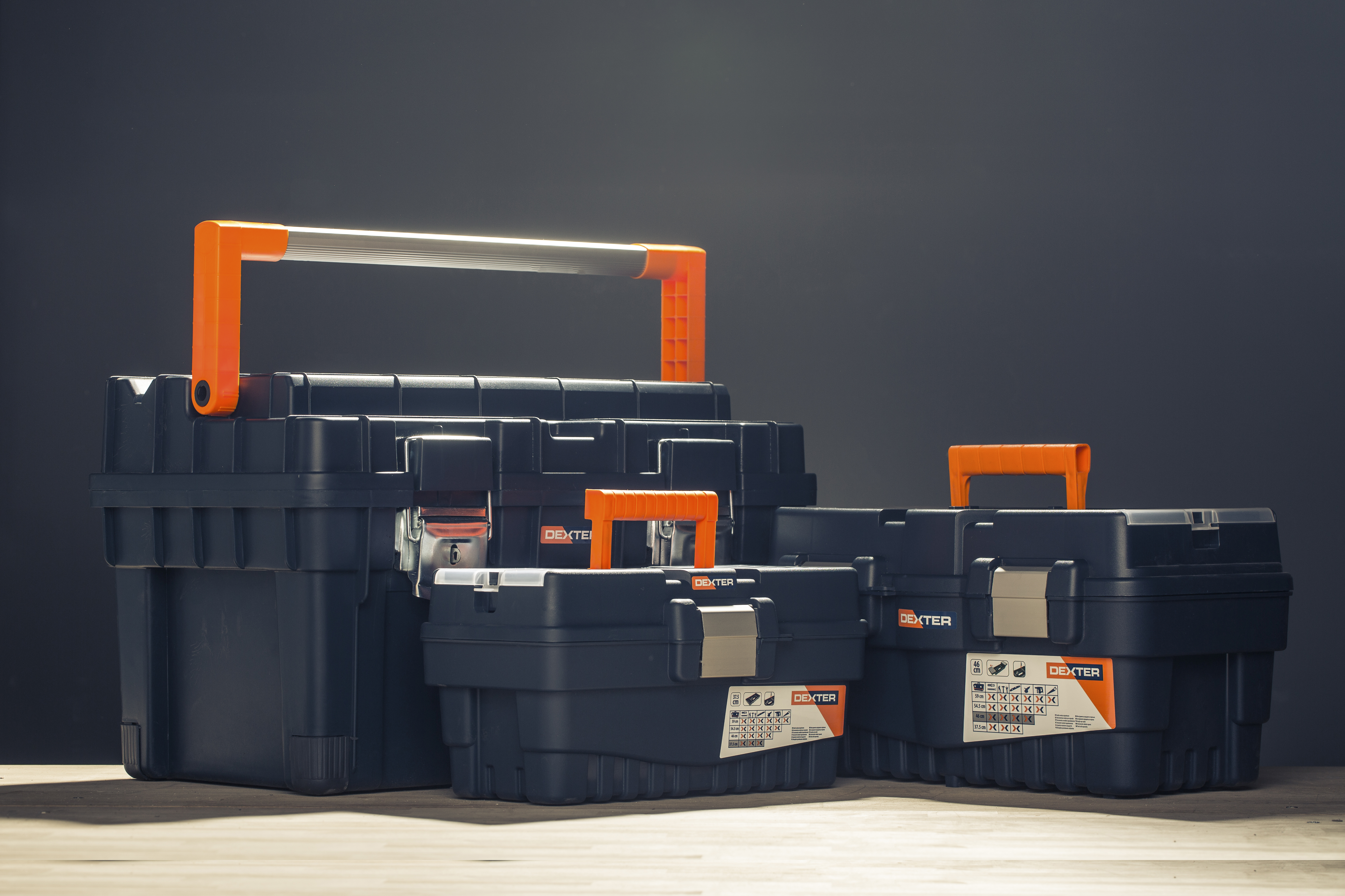 Caja de herramientas DEXTER con capacidad de 28 litros - 3