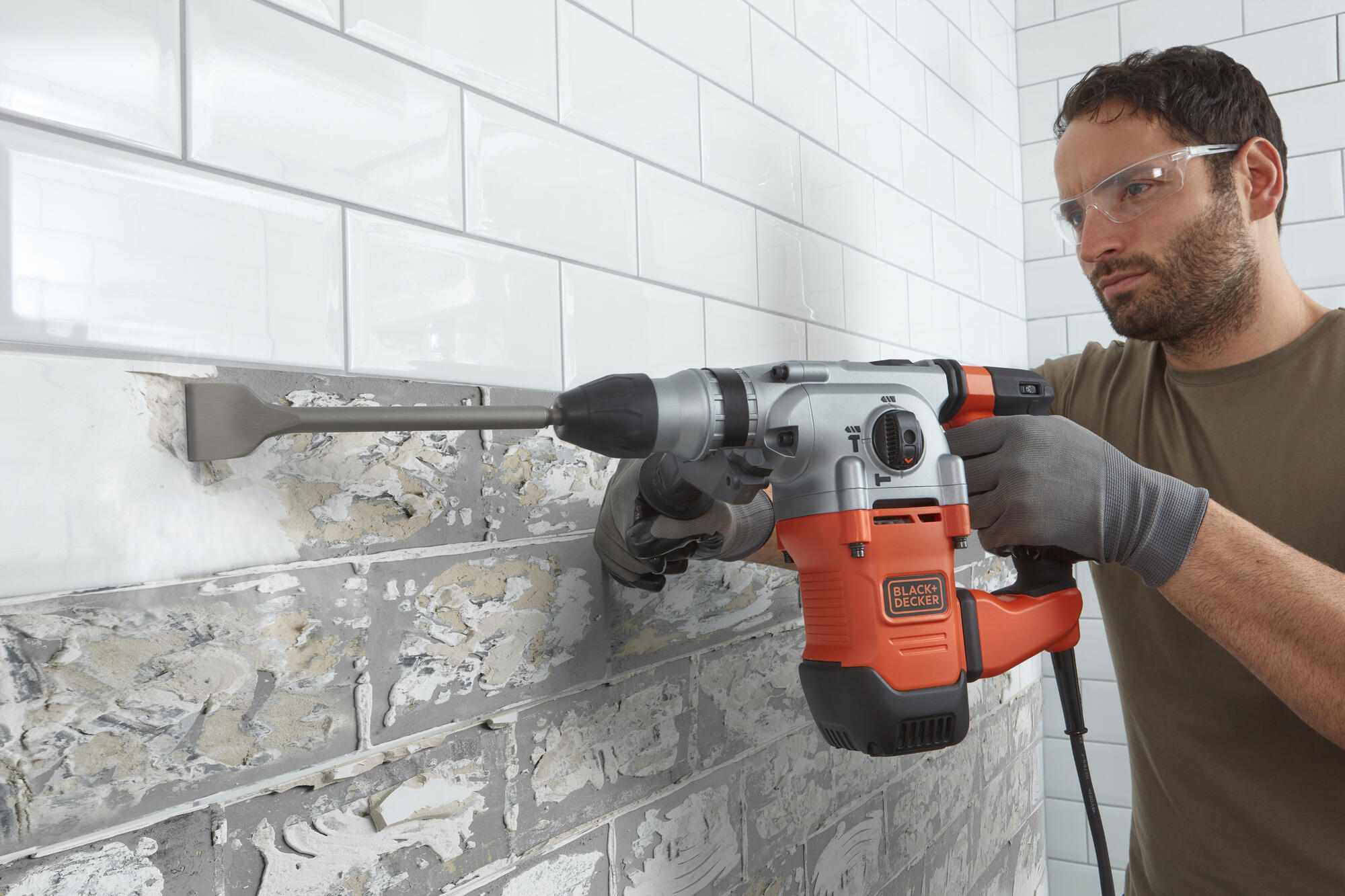 Martelo vertical com fios SDS Plus 1250 W 3.7 J Black + Decker BEHS03K-QS - 4
