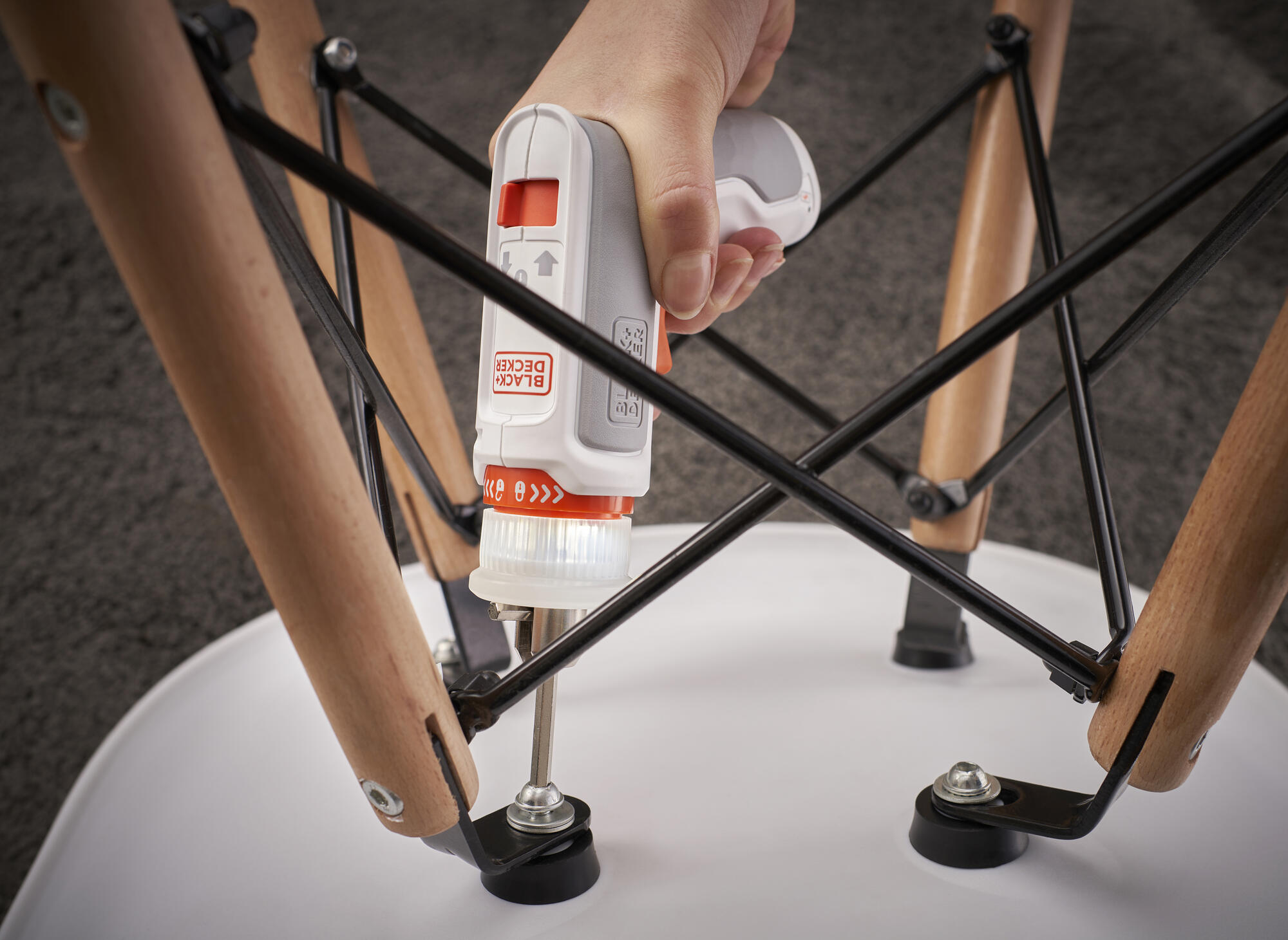 Aparafusadora sem fio BLACK + DECKER HEXDRIVER 3.6V - 7