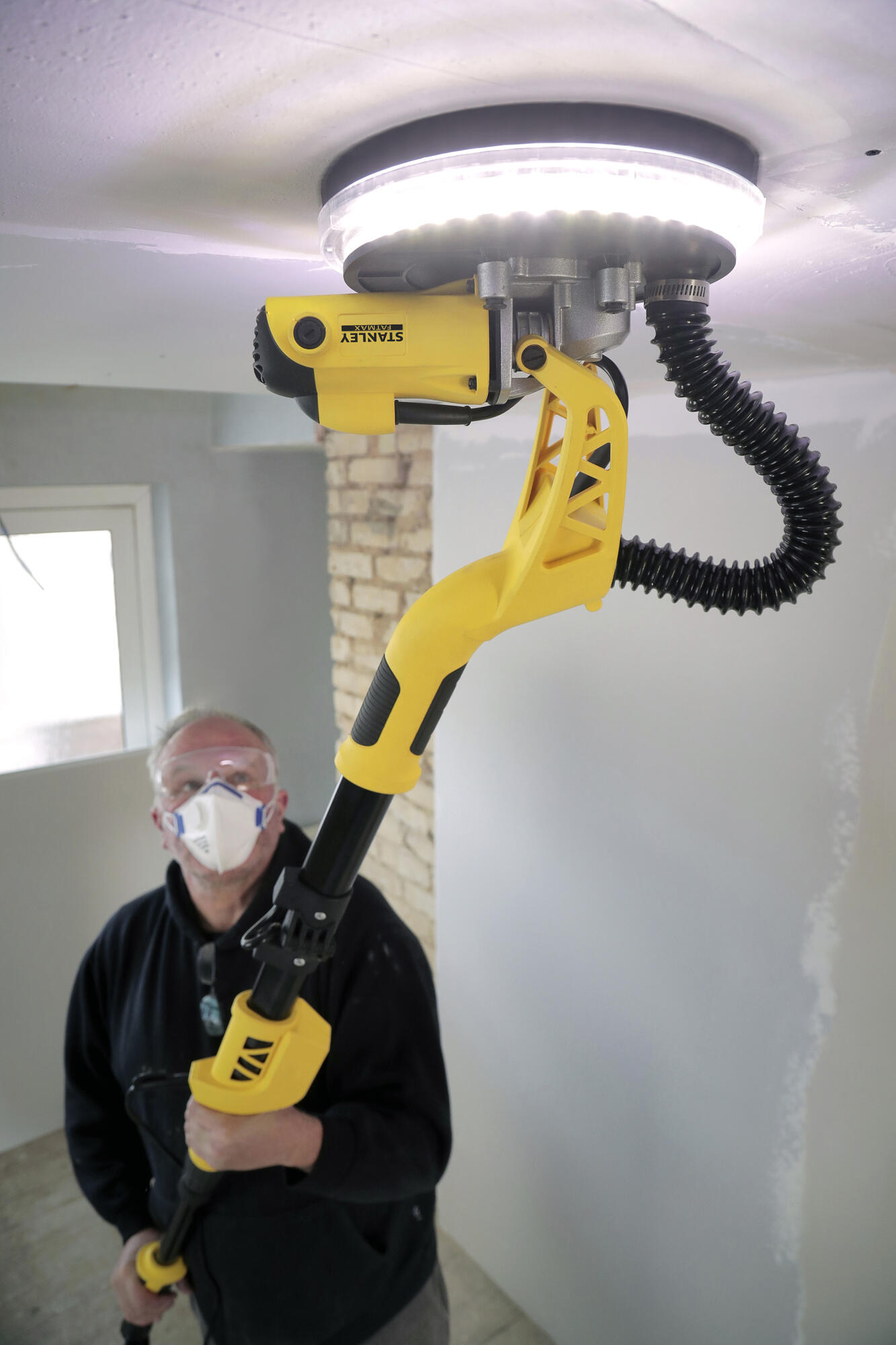 Lixadora de parede 750 W Stanley Fatmax SFMEE500S - 5