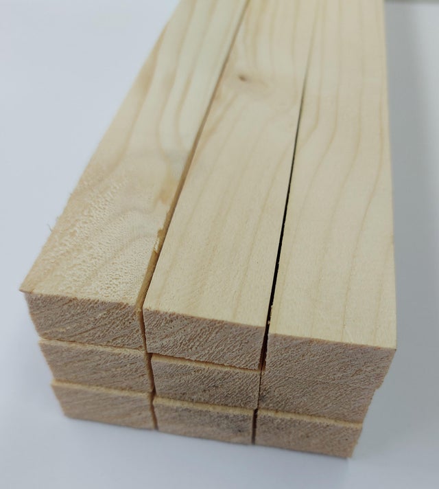 Pack de 9 listones de abeto 2,2x1,3x200cm