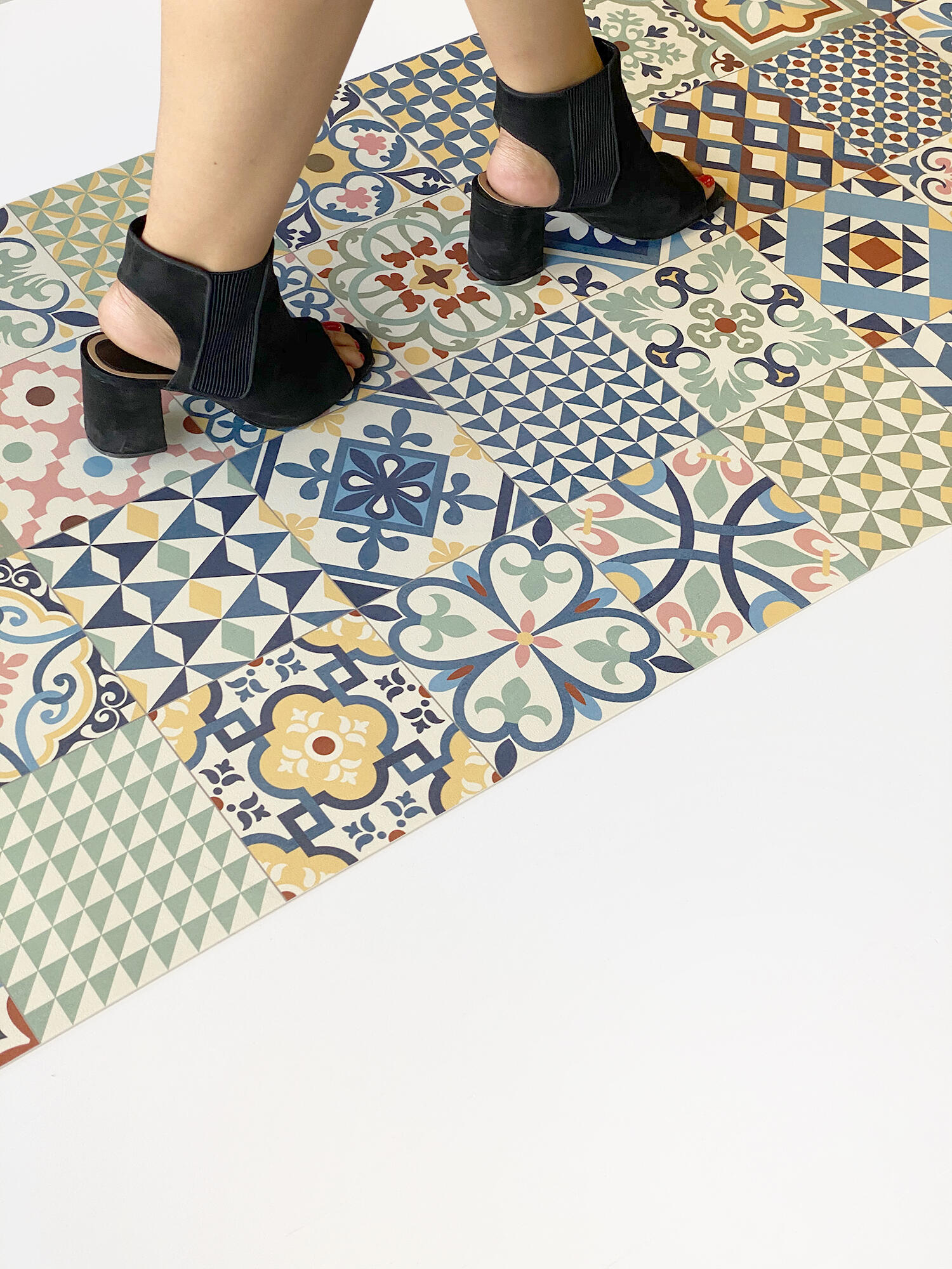 Alfombra pie de cama exterior/interior pvc Heritage Mix 48x75cm tejido plano base antideslizante multicolor - 6