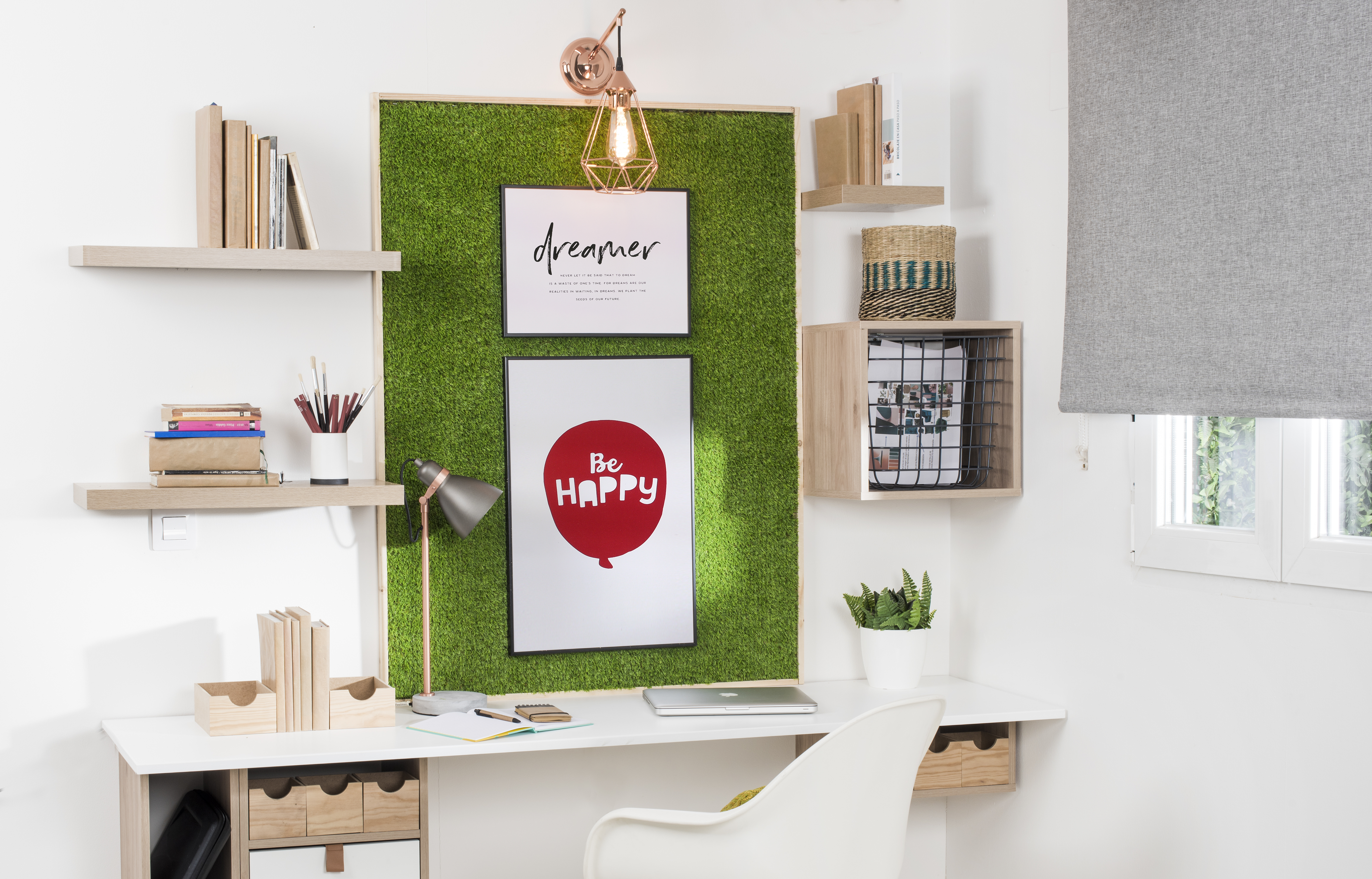 Rolo de relva artificial CADIZ 20MM 2X5M 17850 pontadas m2 e 11500 DTex - 11