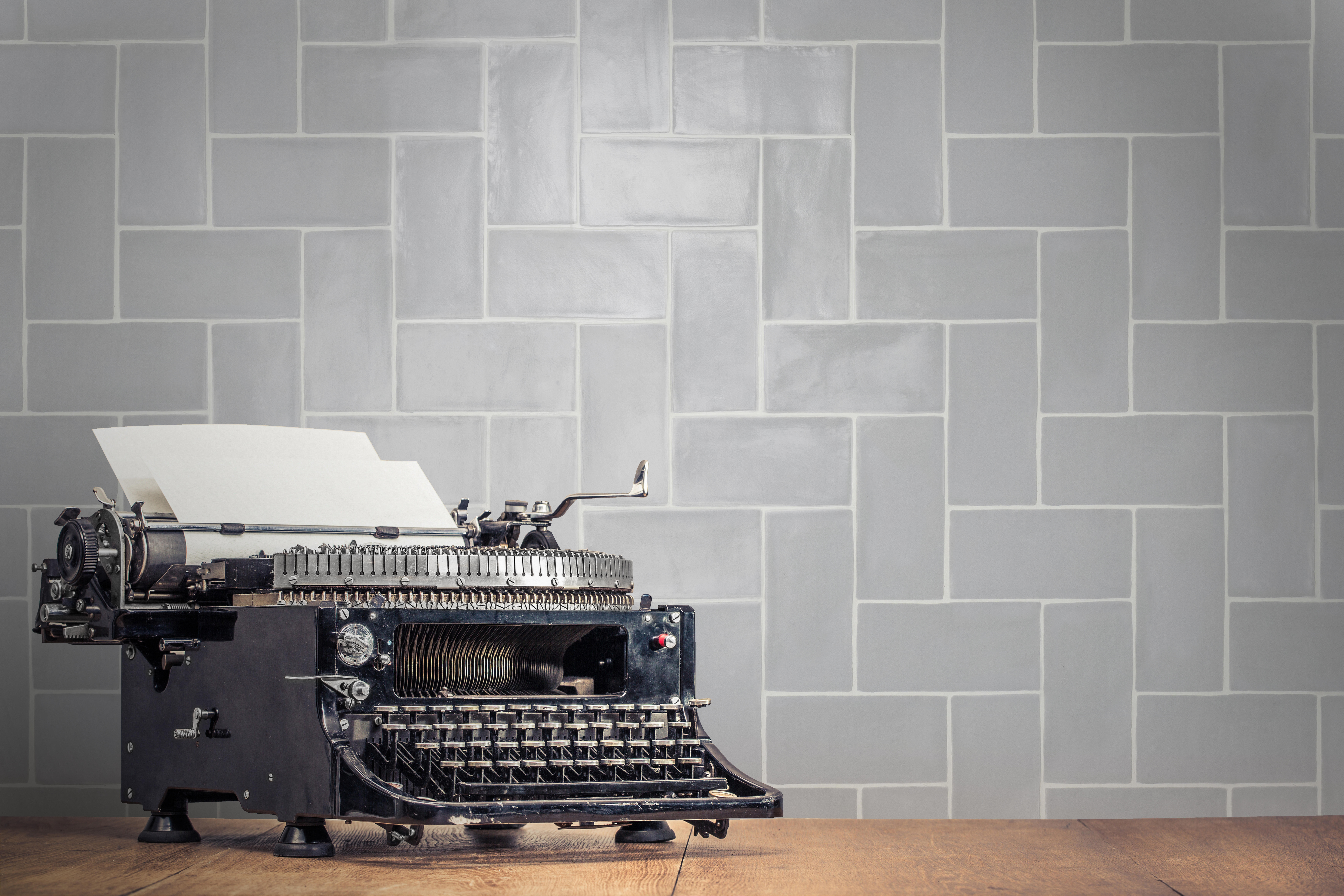 Azulejo cerámico columbus efecto zellige gris mate 7.5x30 cm