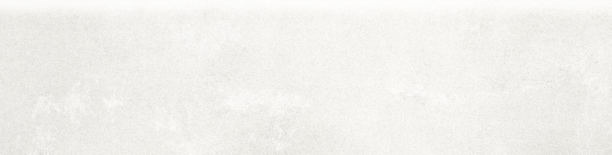Rodapié porcelánico new spazio 31.6x0.9 cm cemento blanco artens