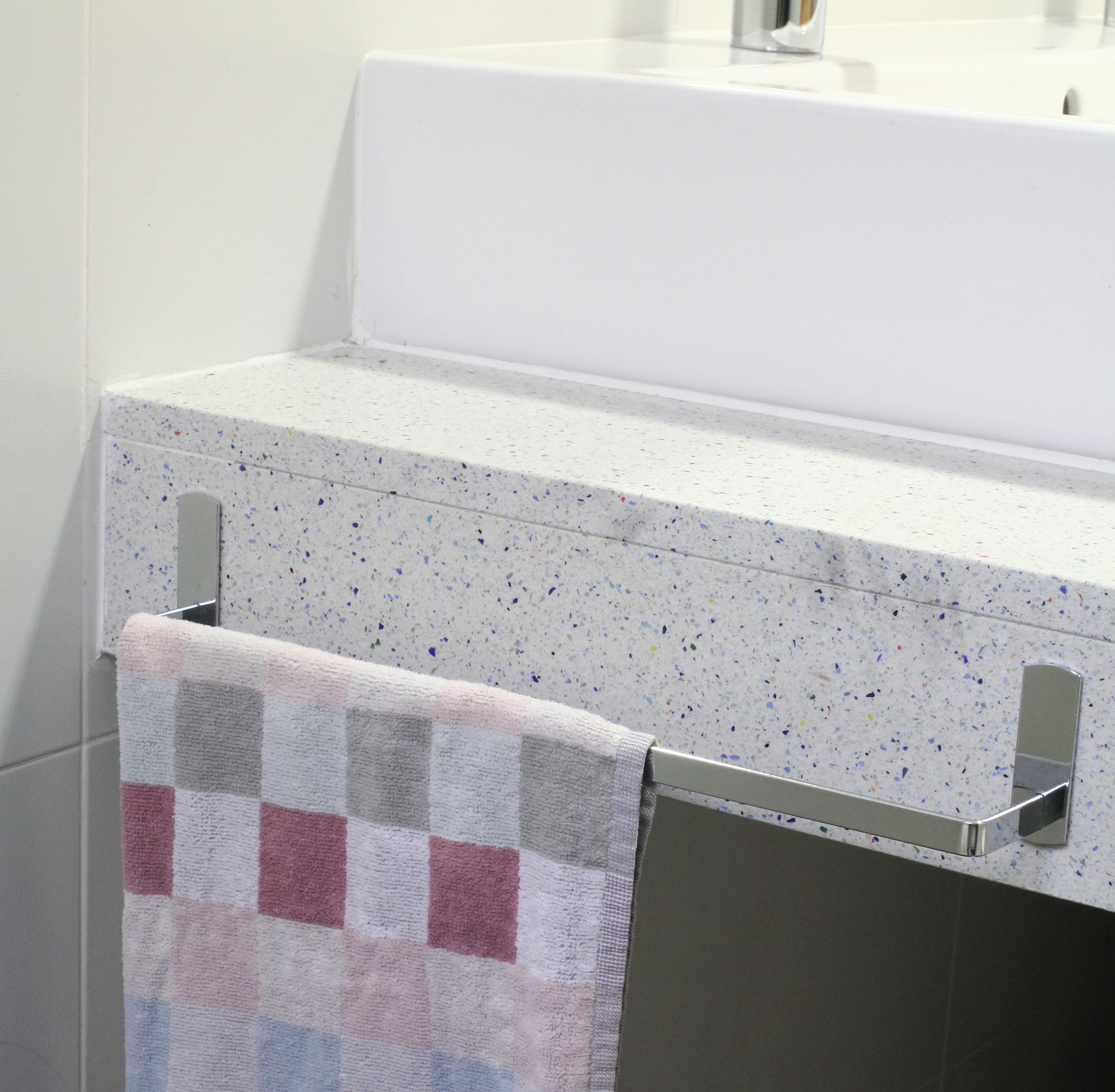 Toalheiro ADESIVO 40 - 10