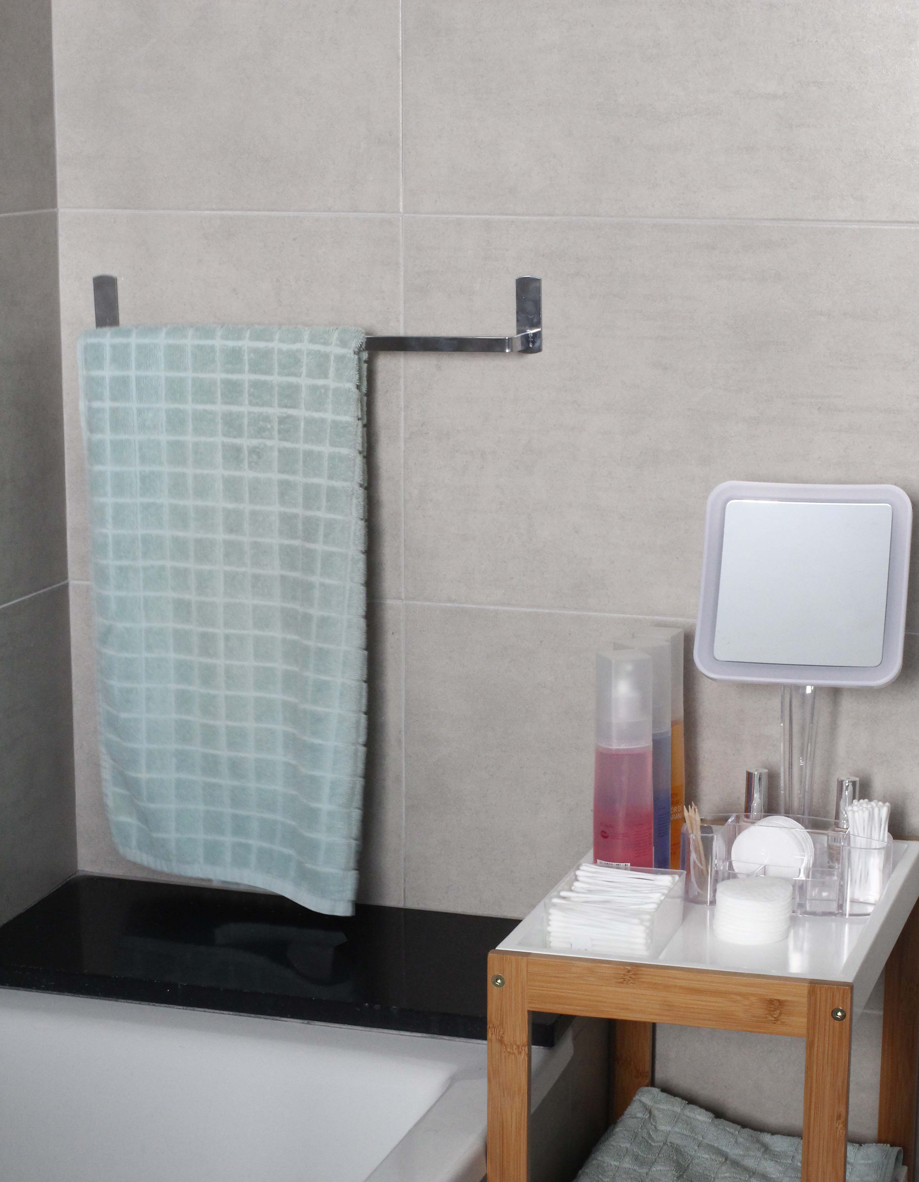 Toalheiro ADESIVO 40 - 4