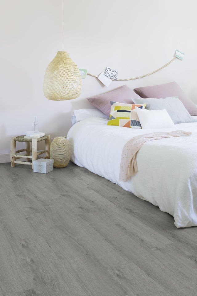 Lame PVC clipsable bois gris, résistant à l’eau, Ep.3,40 mm passage modéré, Senso 20 Lock Lumber Grey - GERFLOR